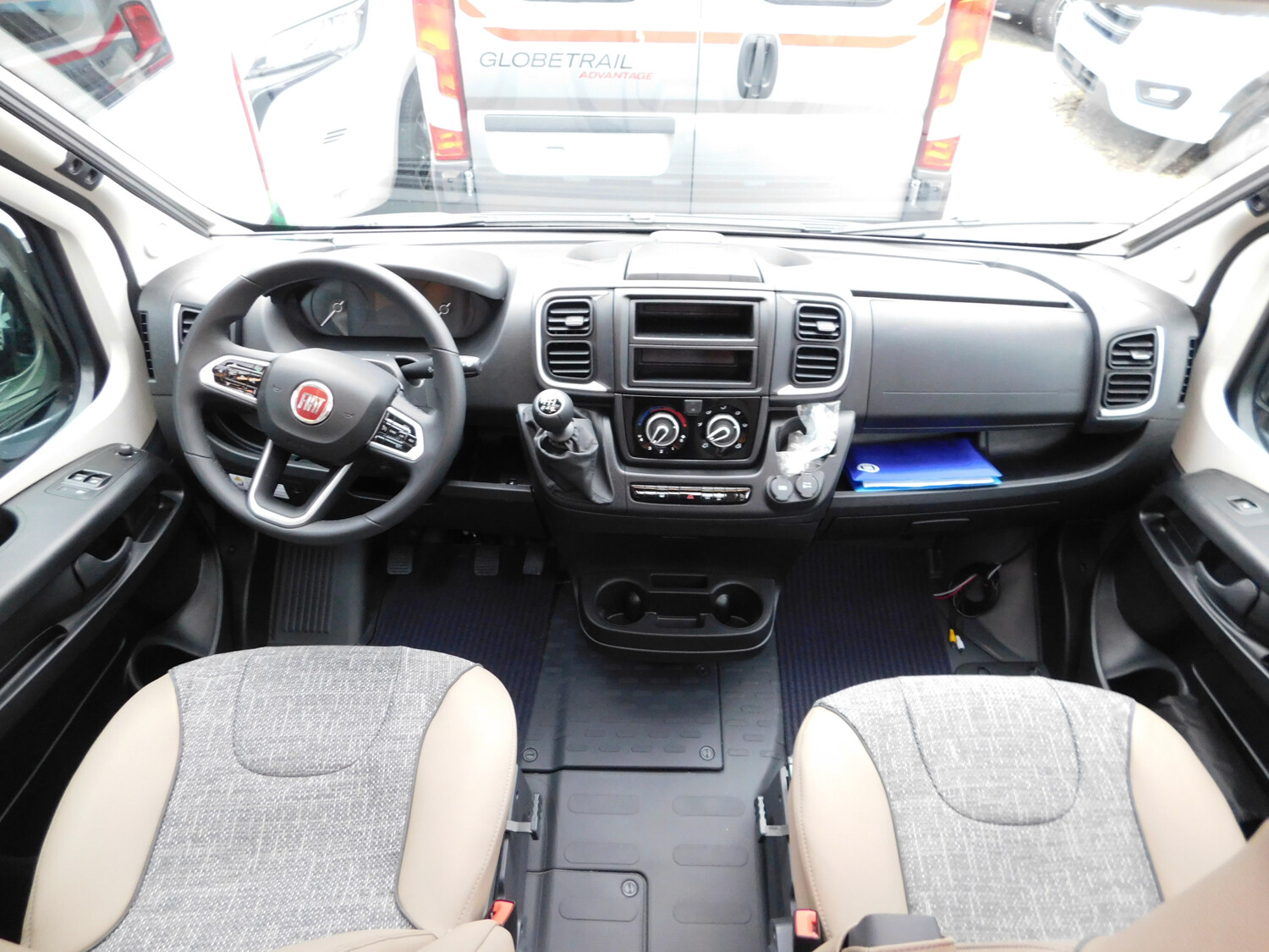 Dethleffs Globetrail Advantage 640 ES Fiat Skyroof,Combi6D - Bild 4