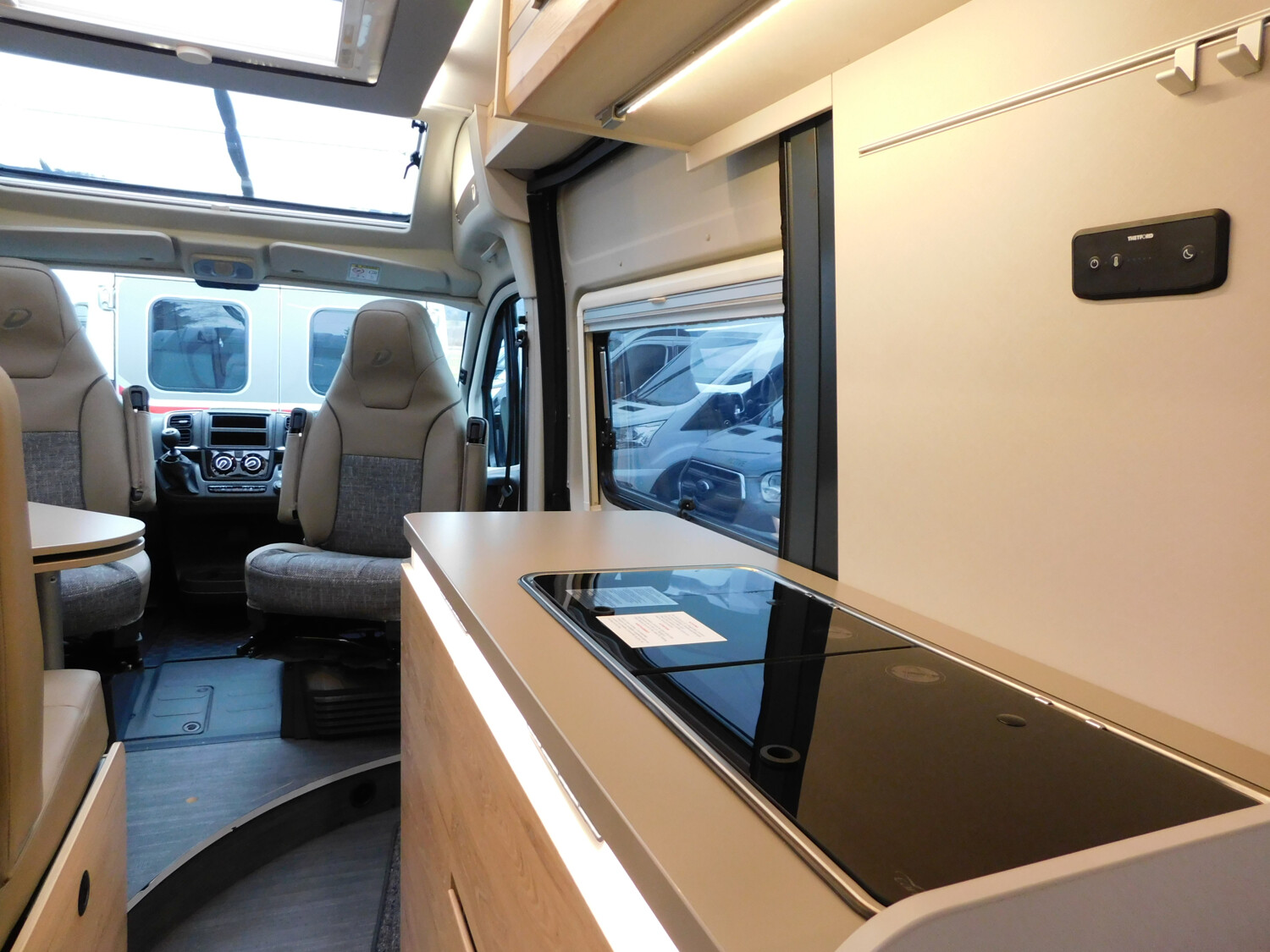 Dethleffs Globetrail Advantage 640 ES Fiat Skyroof,Combi6D - Bild 7