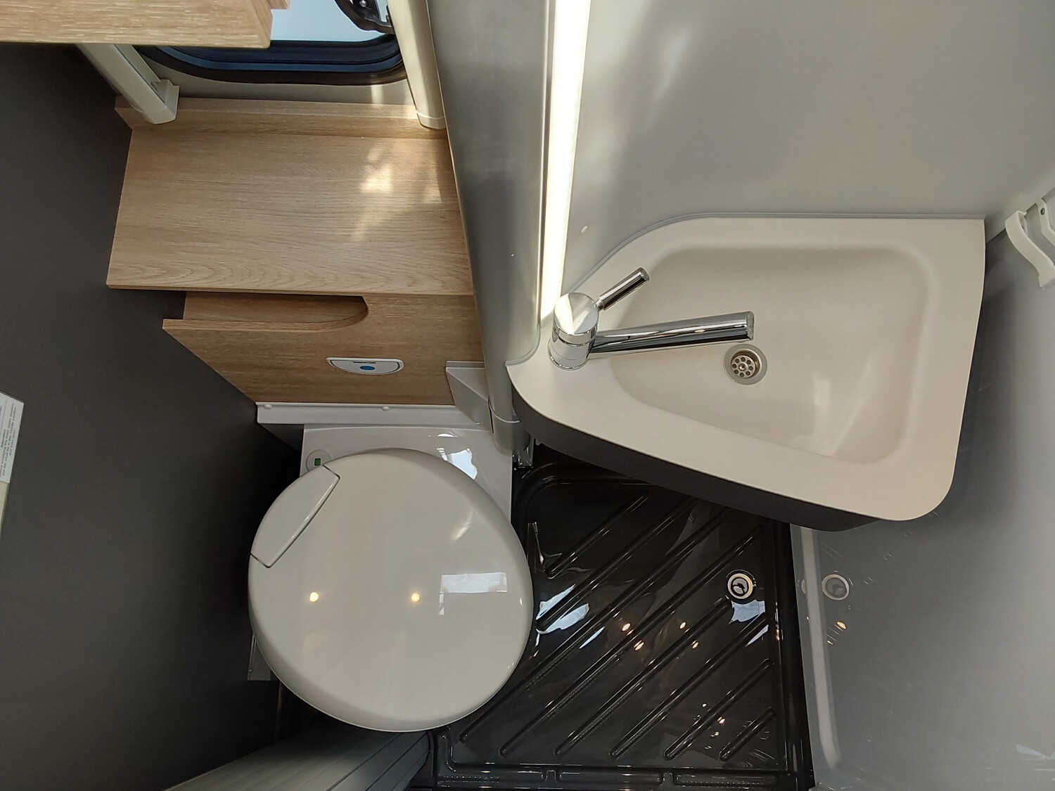 Dethleffs Globetrail Advantage 640 ES Fiat - Bild 13