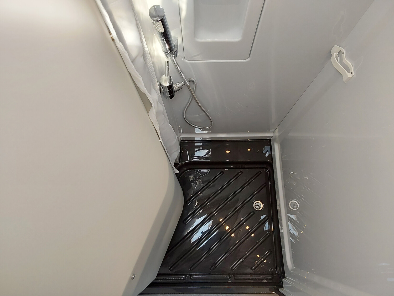 Dethleffs Globetrail Advantage 640 ES Fiat - Bild 14