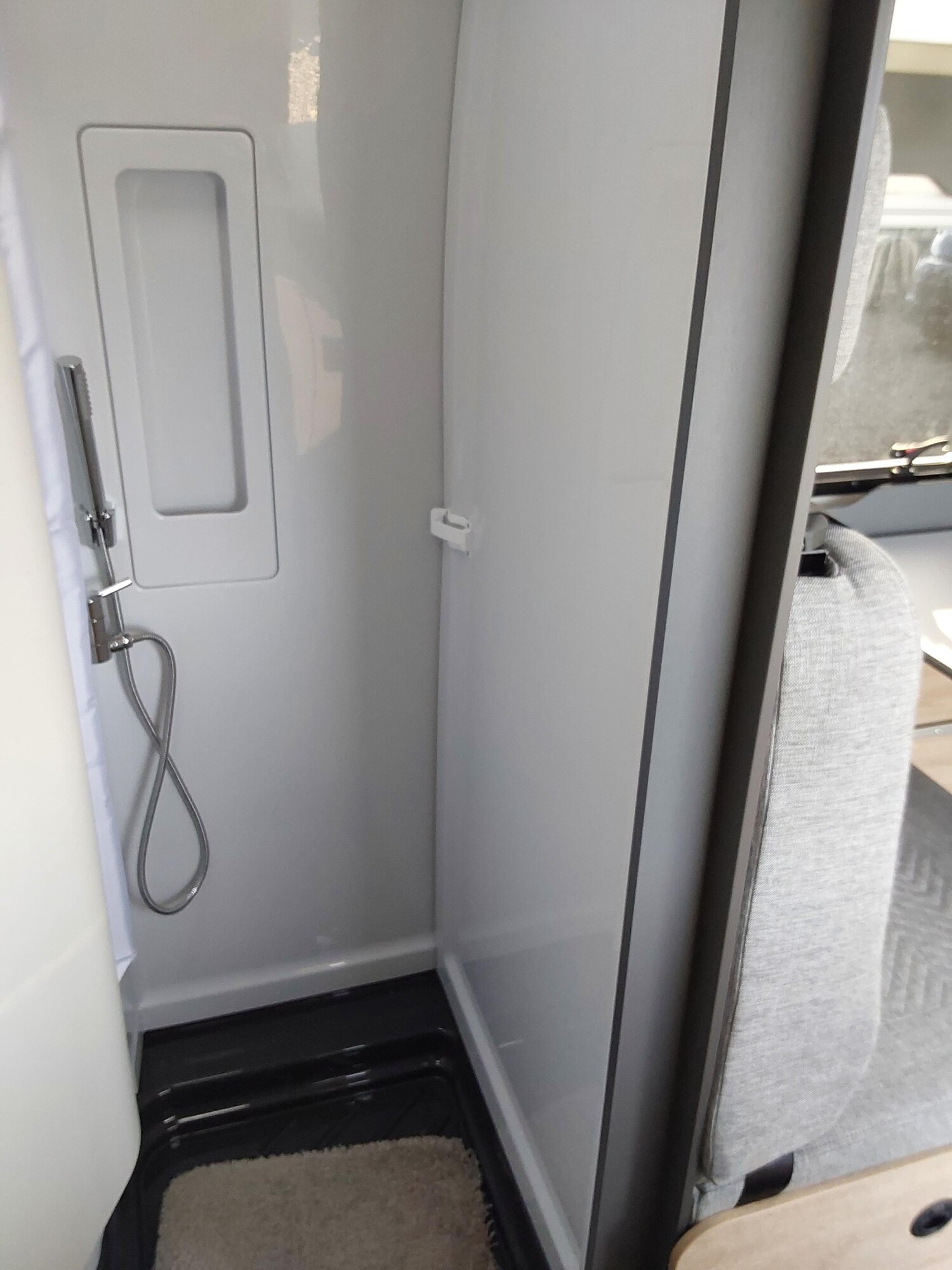 Dethleffs Globetrail 640 ES Fiat 95-Jahre-Pkt + Automatik - Bild 9