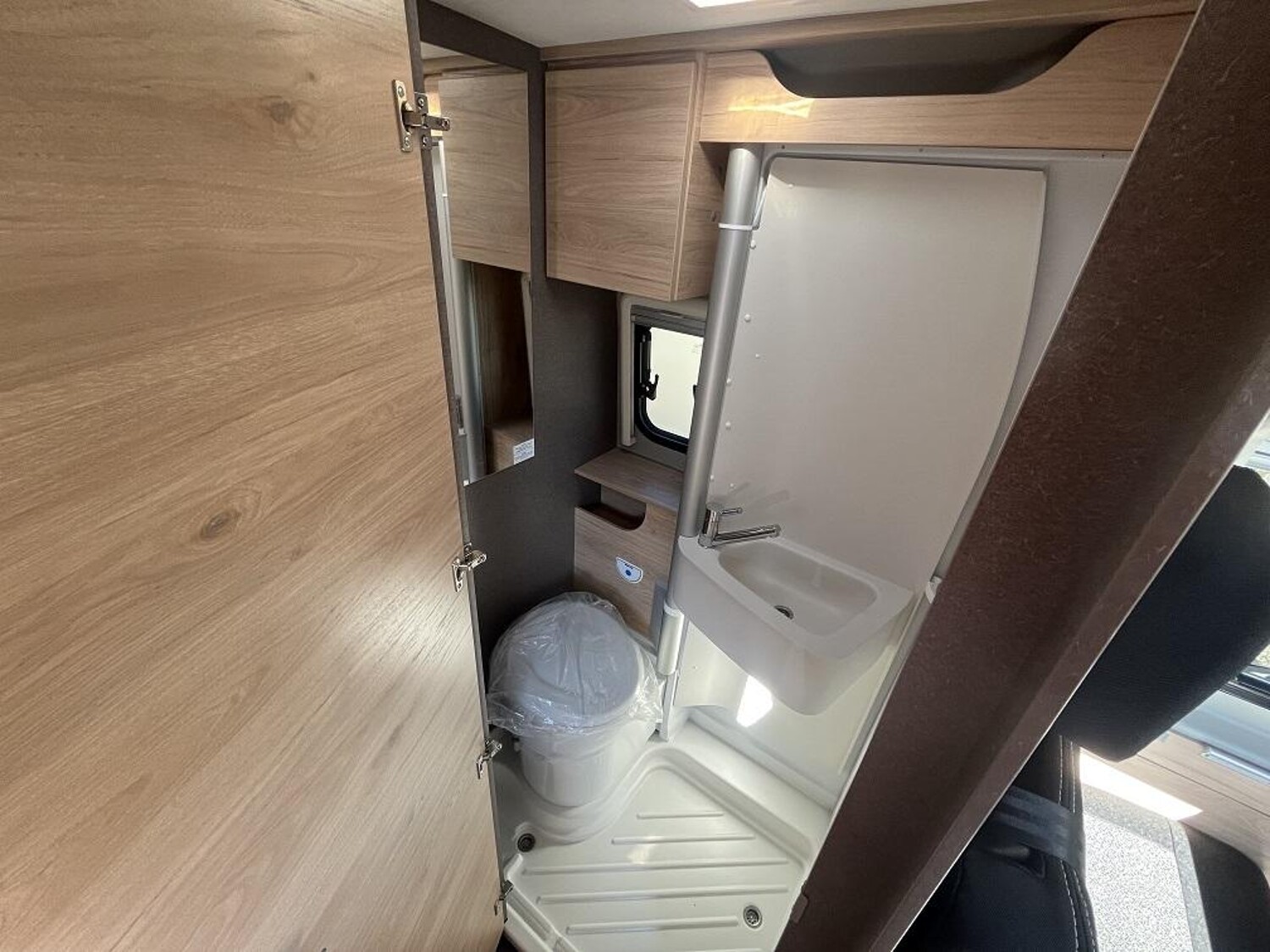 Dethleffs Globetrail Active 640 ES Fiat - Bild 9