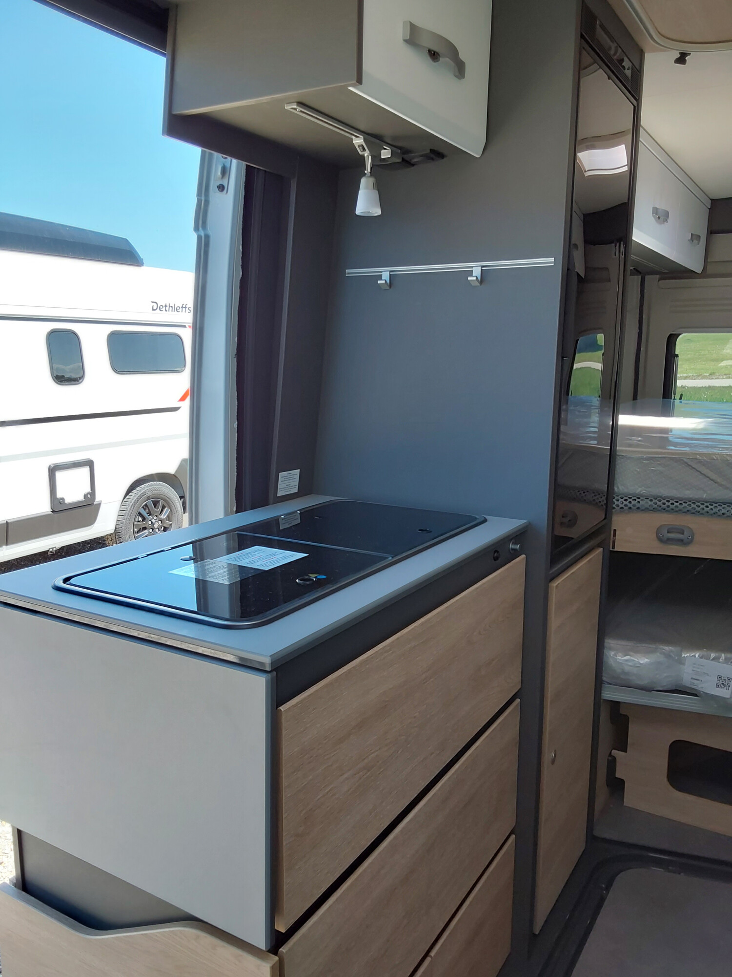 Dethleffs Globetrail 640 HR Fiat zusätzliches Bett, Navi - Bild 6