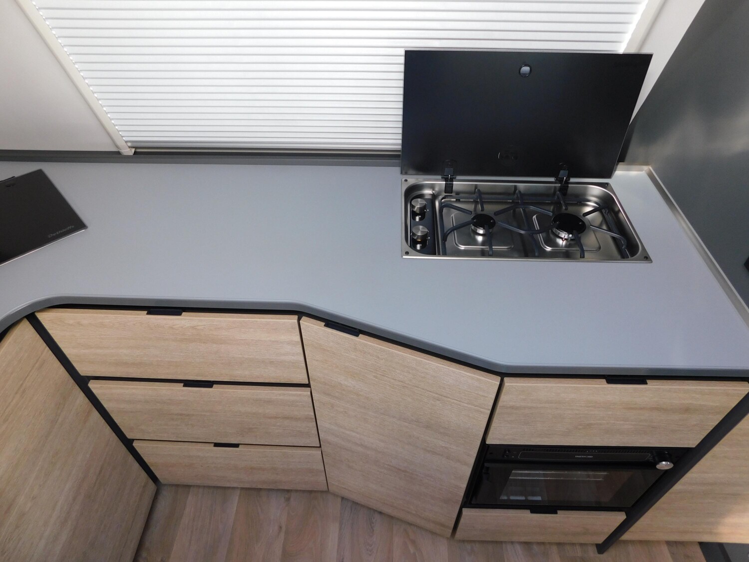 Dethleffs Beduin Scandinavia 690 BQT Winterpaket + TV-Lift - Bild 6