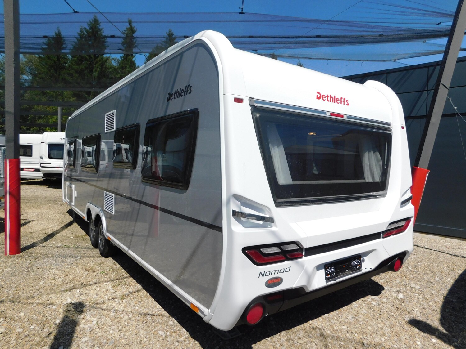 Dethleffs Nomad 730 FKR VOLLAUSSTATTUNG !!! - Bild 3