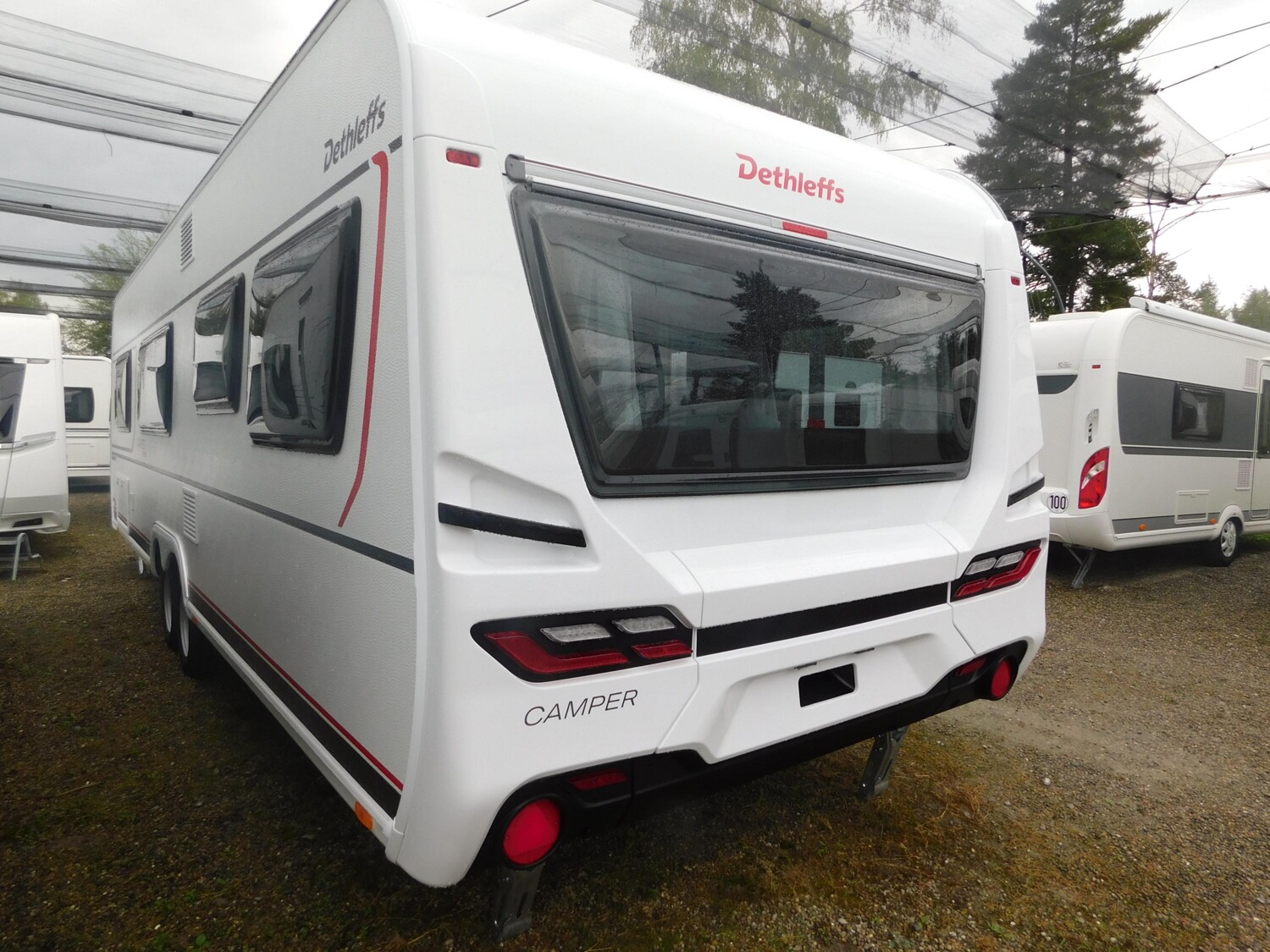 Dethleffs Camper 730 FKR Toilette alternativ, Snow-Plus - Bild 4