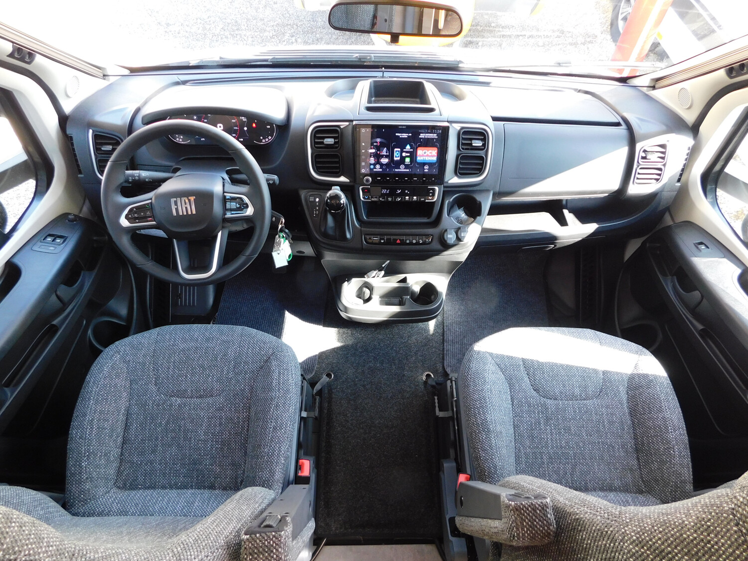 Dethleffs XL A 7872-2 32-Zoll-TV, Radträger, SAT-Anlage - Bild 4