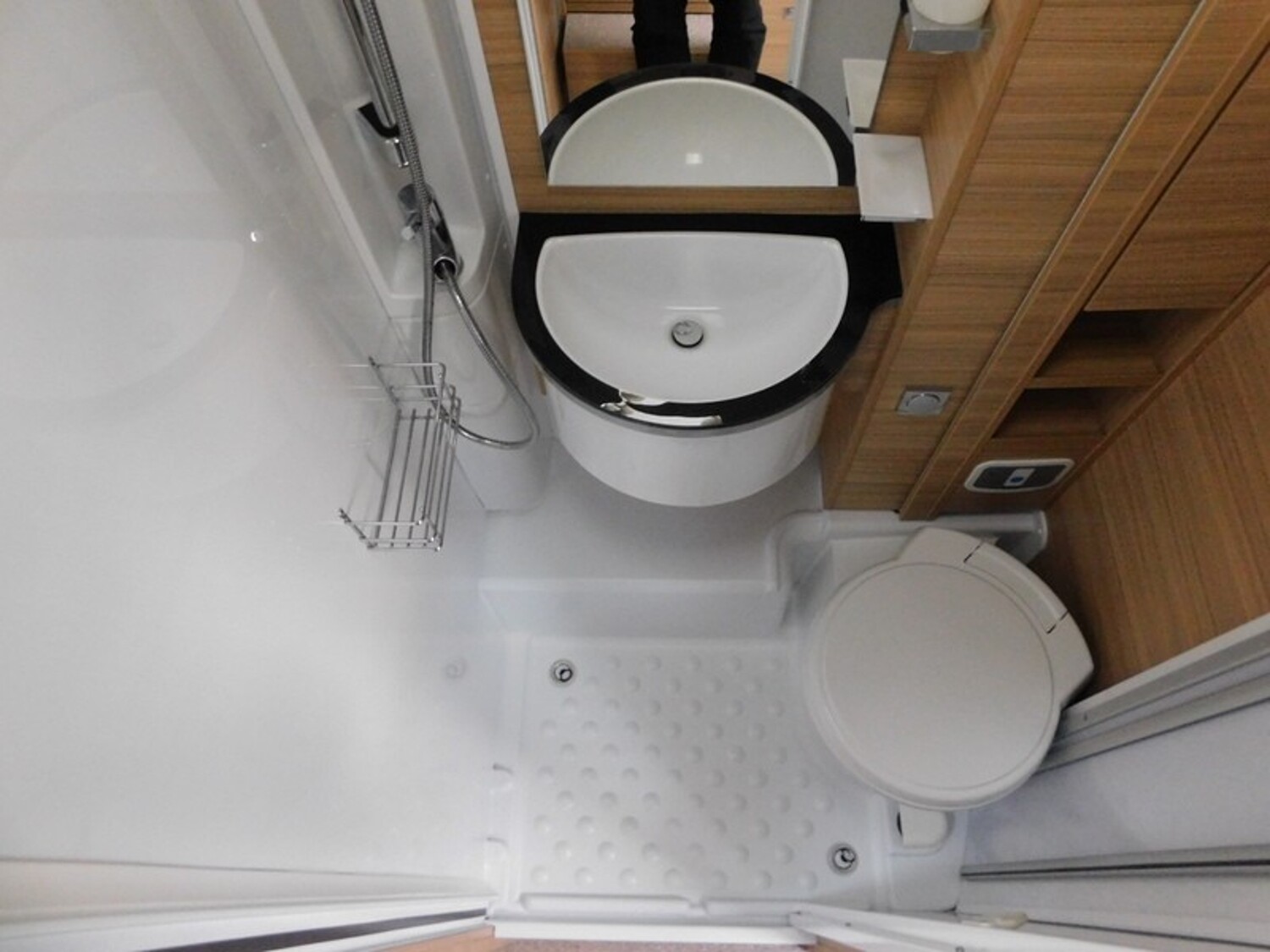 Dethleffs Globebus I 1 GT-Paket mit viel Ausstattung, sehr wenig km - Bild 12