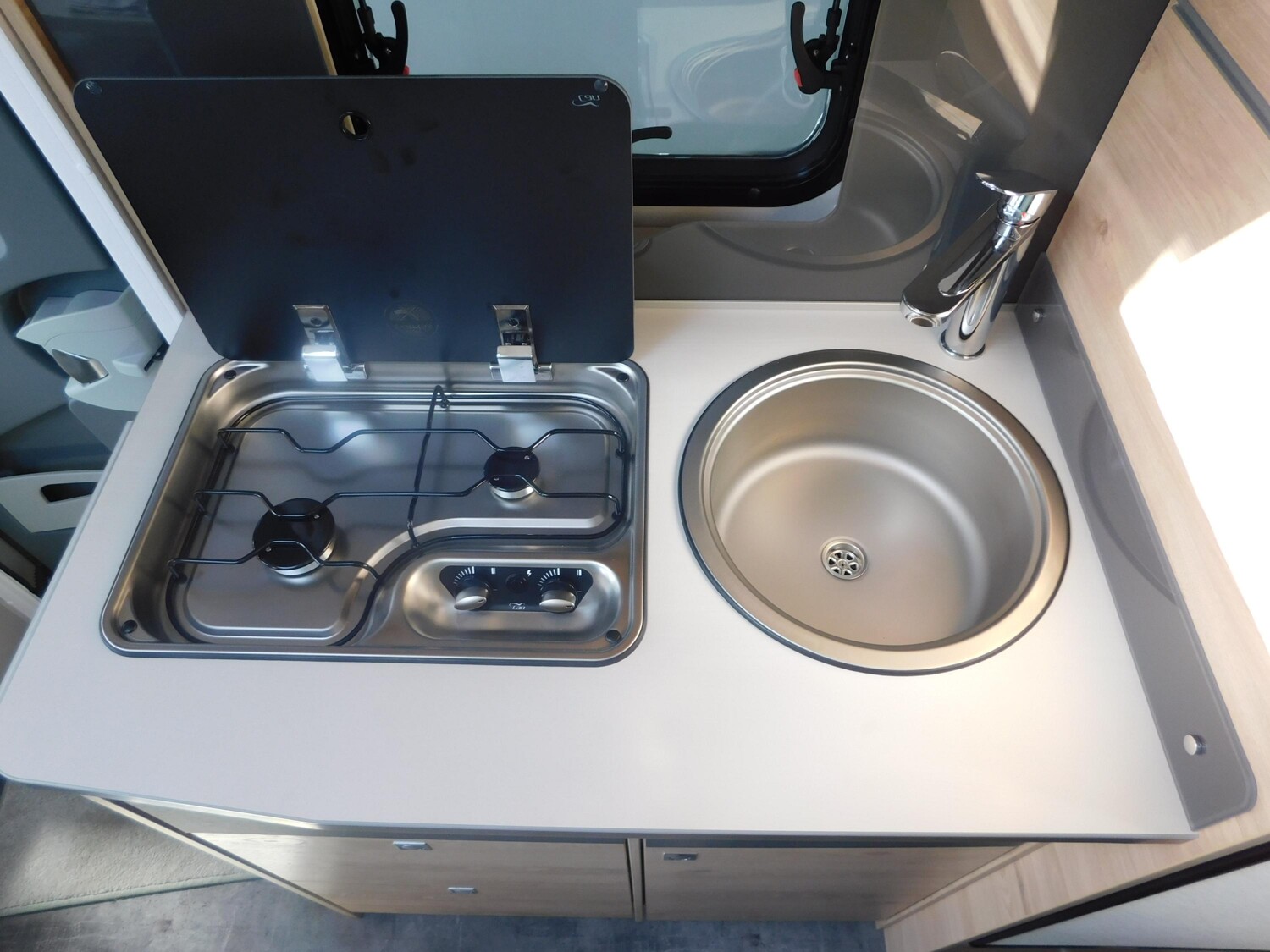 Dethleffs Globebus Active I 1 Automatik+Active-Paket+Navi - Bild 8