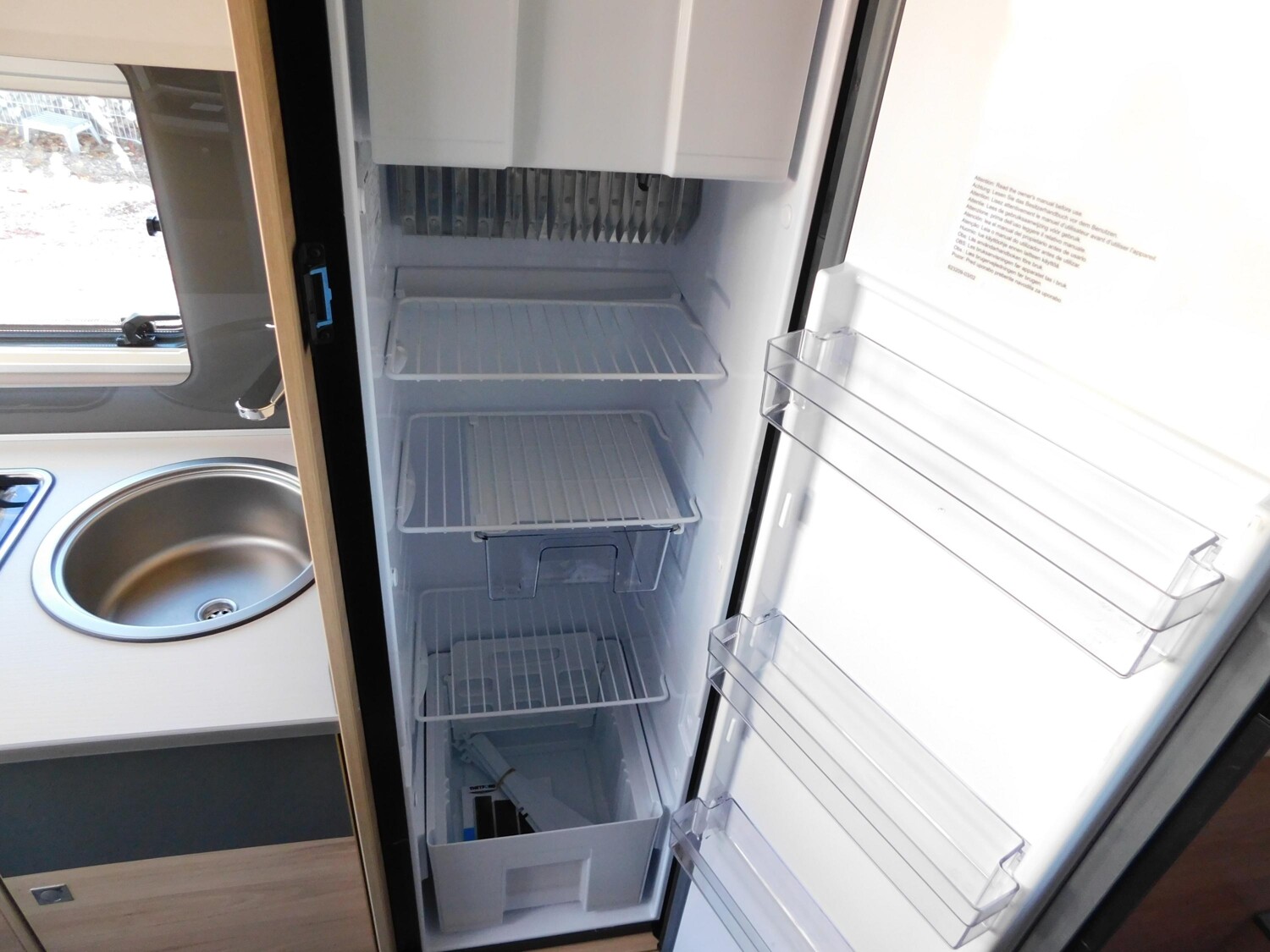 Dethleffs Globebus Active I 4 8G-Autom.+Combi6E+Fußbodenh. - Bild 11