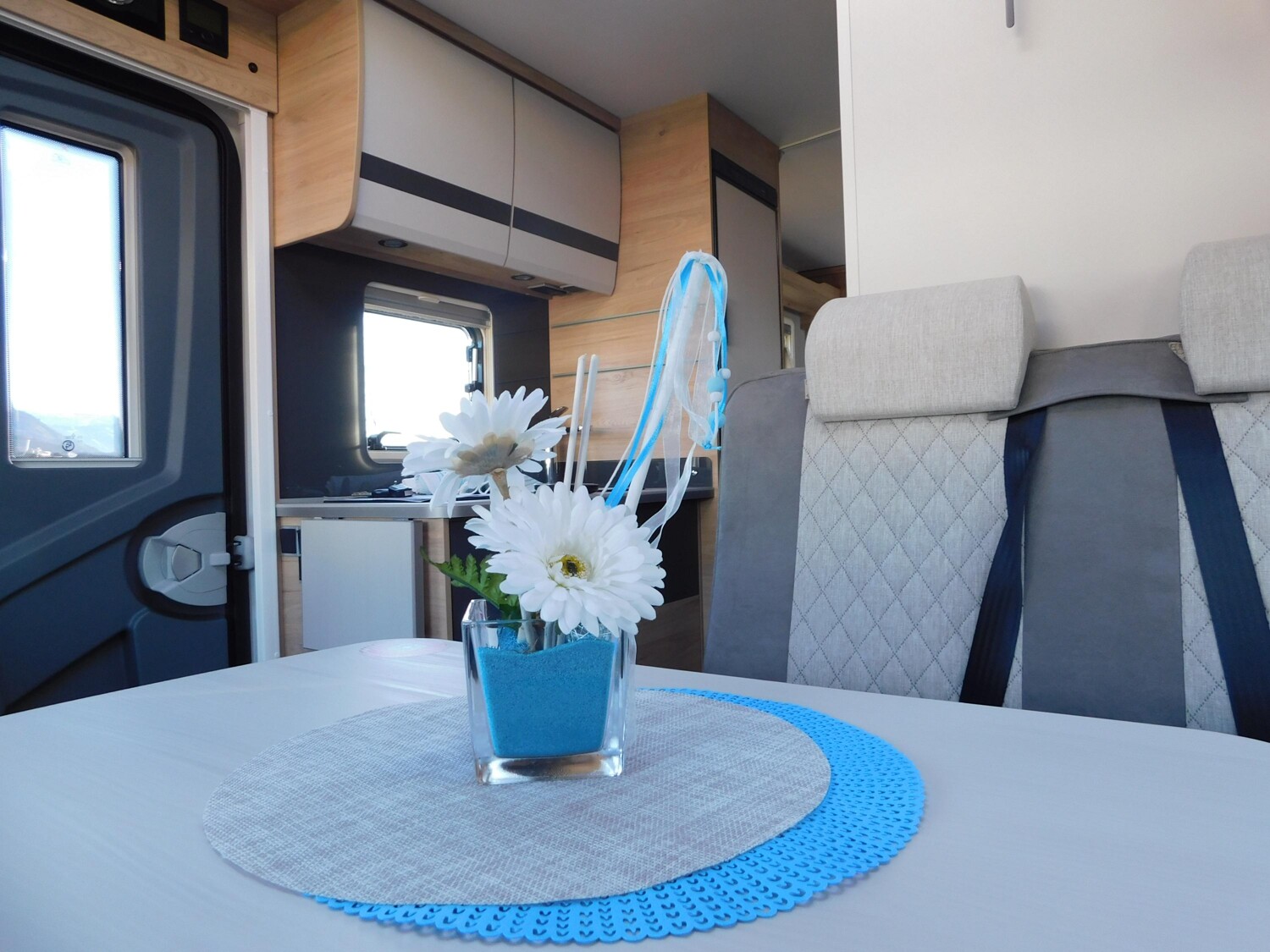 Dethleffs Globebus Active I 4 8G-Autom.+Combi6E+Fußbodenh. - Bild 7