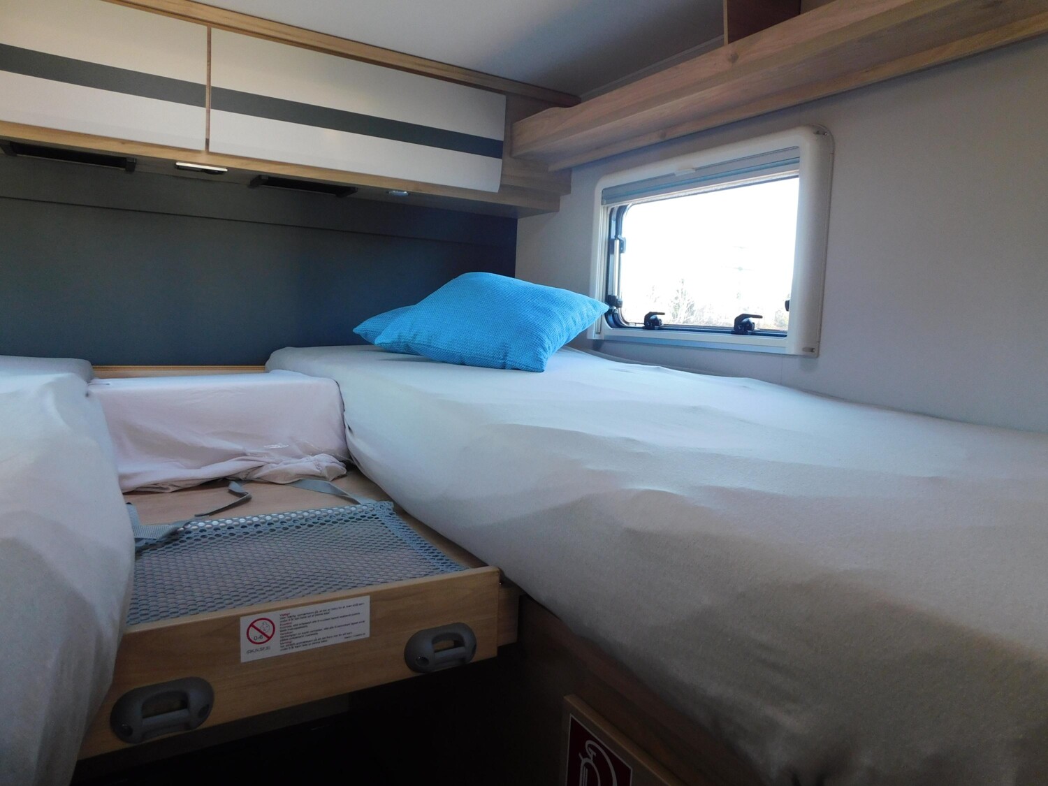 Dethleffs Globebus Active I 4 8G-Autom.+Combi6E+Fußbodenh. - Bild 9