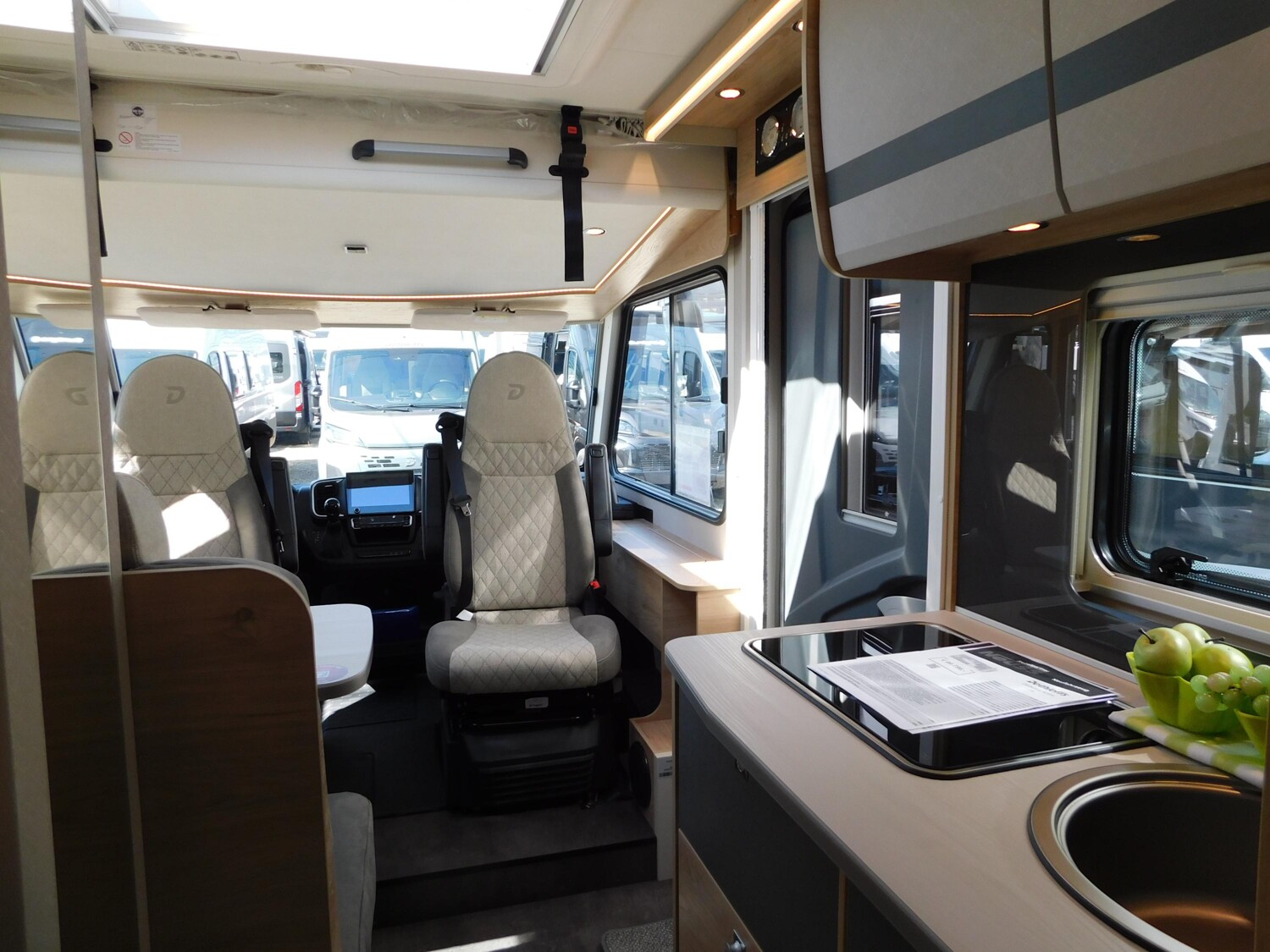 Dethleffs Globebus Active I 4 Combi6E, Fußbodenheizung - Bild 13