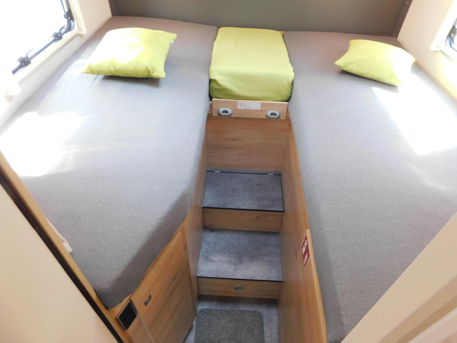 Dethleffs Globebus Active I 4 Combi6E, Fußbodenheizung - Bild 19