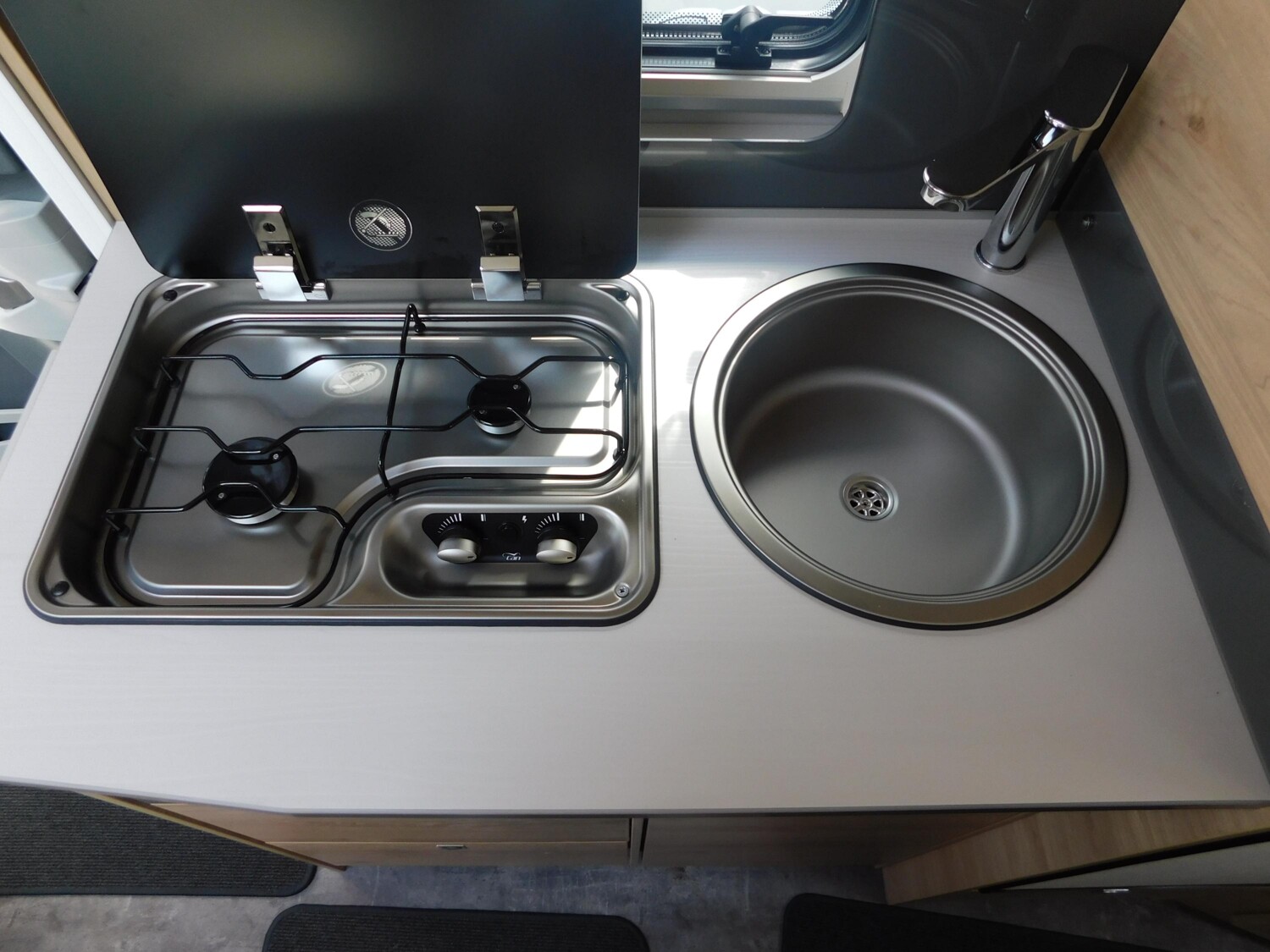 Dethleffs Globebus I 4 8G-Automatik, Navi+Kamera, Markise - Bild 10
