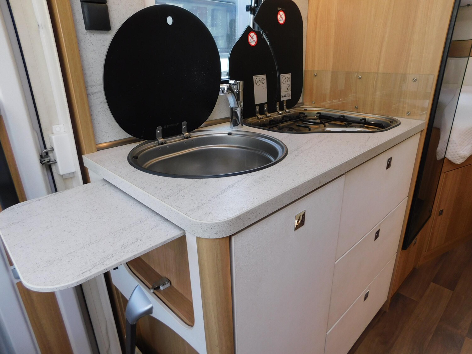 Dethleffs Advantage I 6611 Automatik, Voll-Luftfeder, SAT - Bild 20