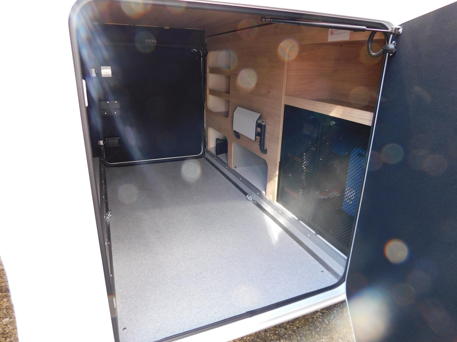 Dethleffs Esprit I 7150-2 EB Zerhacker-Toilette, ALDE, SAT - Bild 4