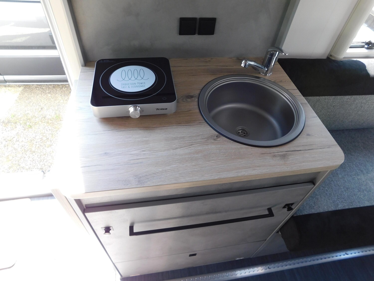 Dethleffs Yoka Go T 1 Automatik, Rahmenfesnter, Heckklappe - Bild 14