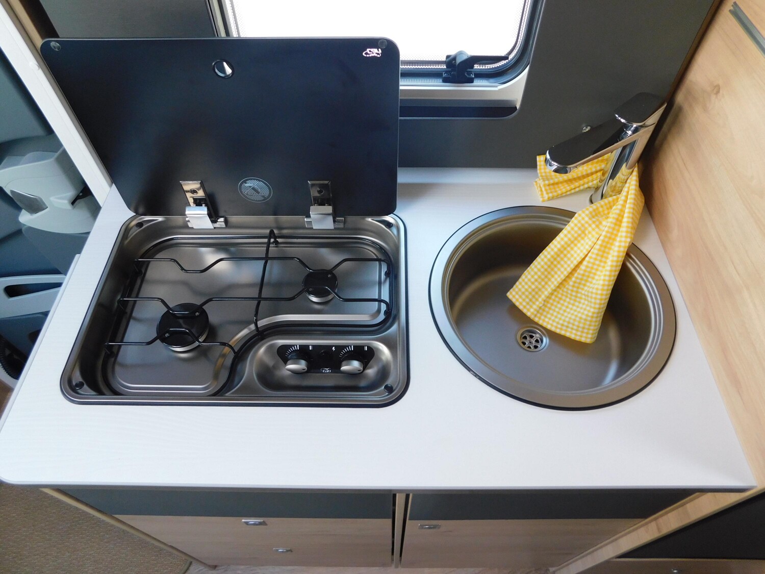 Dethleffs Globebus Camp T 1 8G-Automatik, Active-Paket - Dethleffs Reisemobil 2025 - Bild 13 Dethleffs Globebus Camp T 1 8G-Automatik, Active-Paket - Bild 13