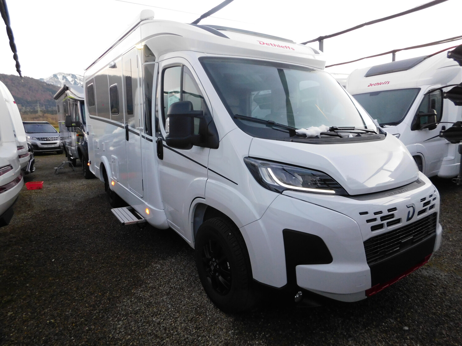 Dethleffs Globebus Camp T 4 Navi/RFK, Markise, LED-Scheinw