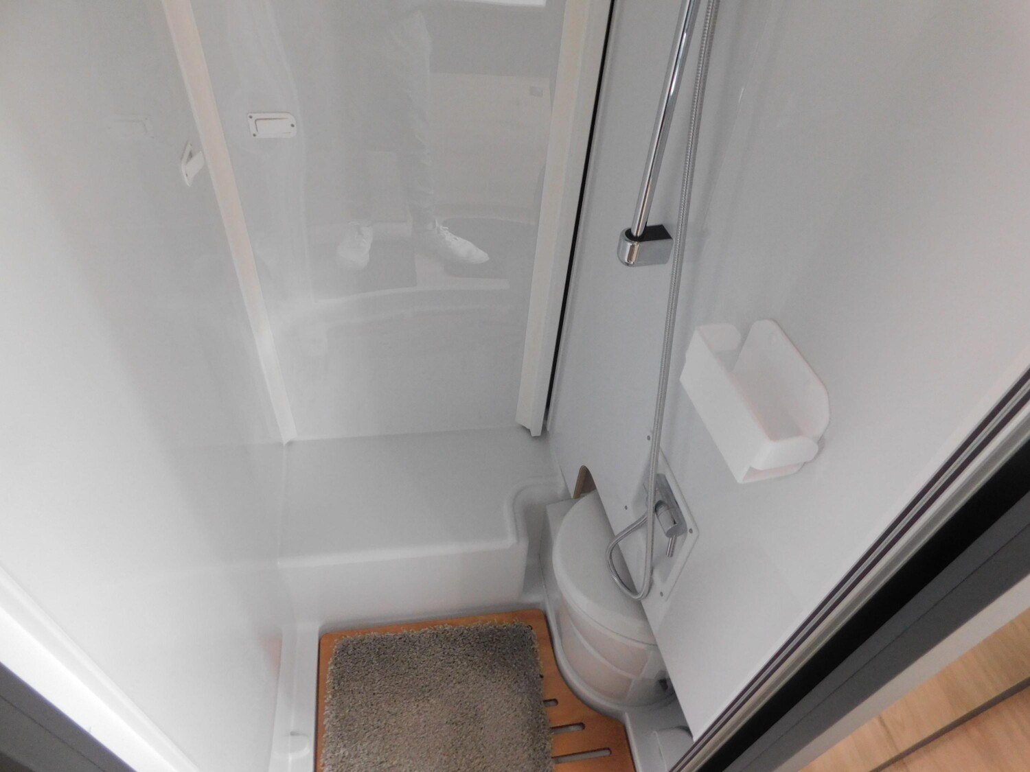 Dethleffs Globebus Camp Active T 4 710Kg Zuladung !!! - Bild 11