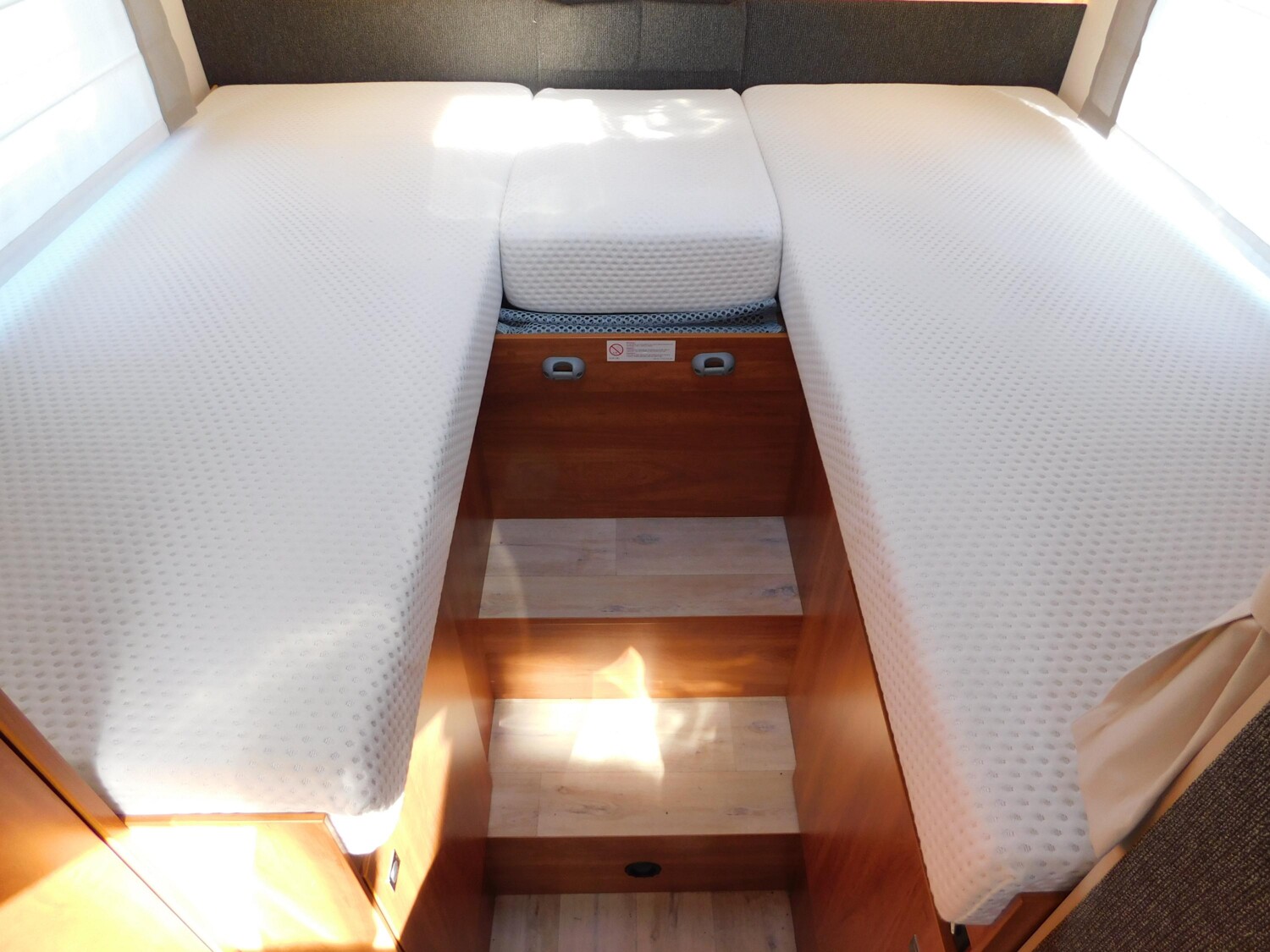 Dethleffs Trend T 6617 EB Hubbett, Klima, AHK, Navi+Kamera - Bild 21