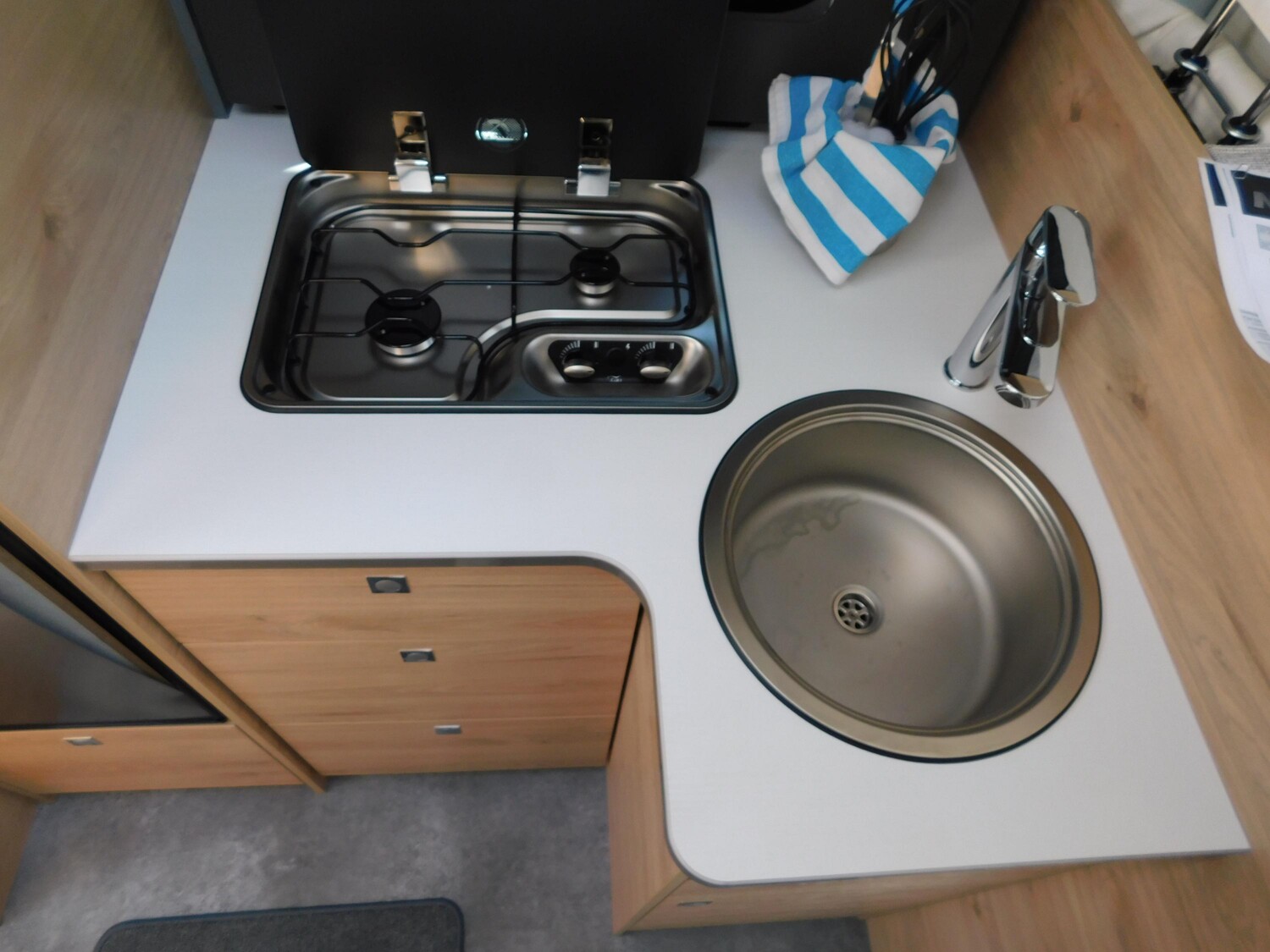 Dethleffs Just Camp Active T 6812 EB 8G-Autom.,ACC,Hubbett - Bild 9
