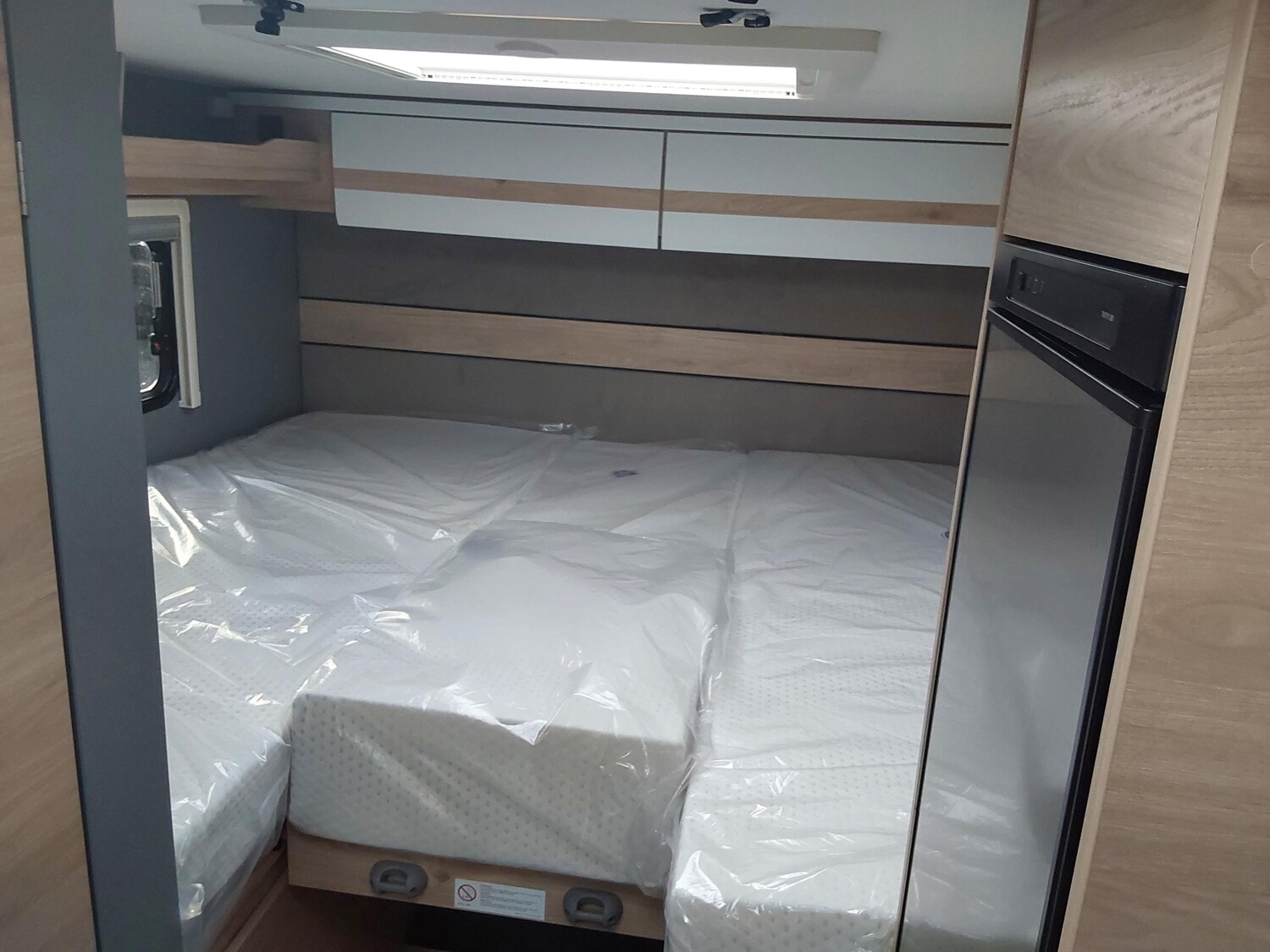 Dethleffs Just Camp Active T 6812 EB 4 Schlafpl. 2x Isofix - Bild 11