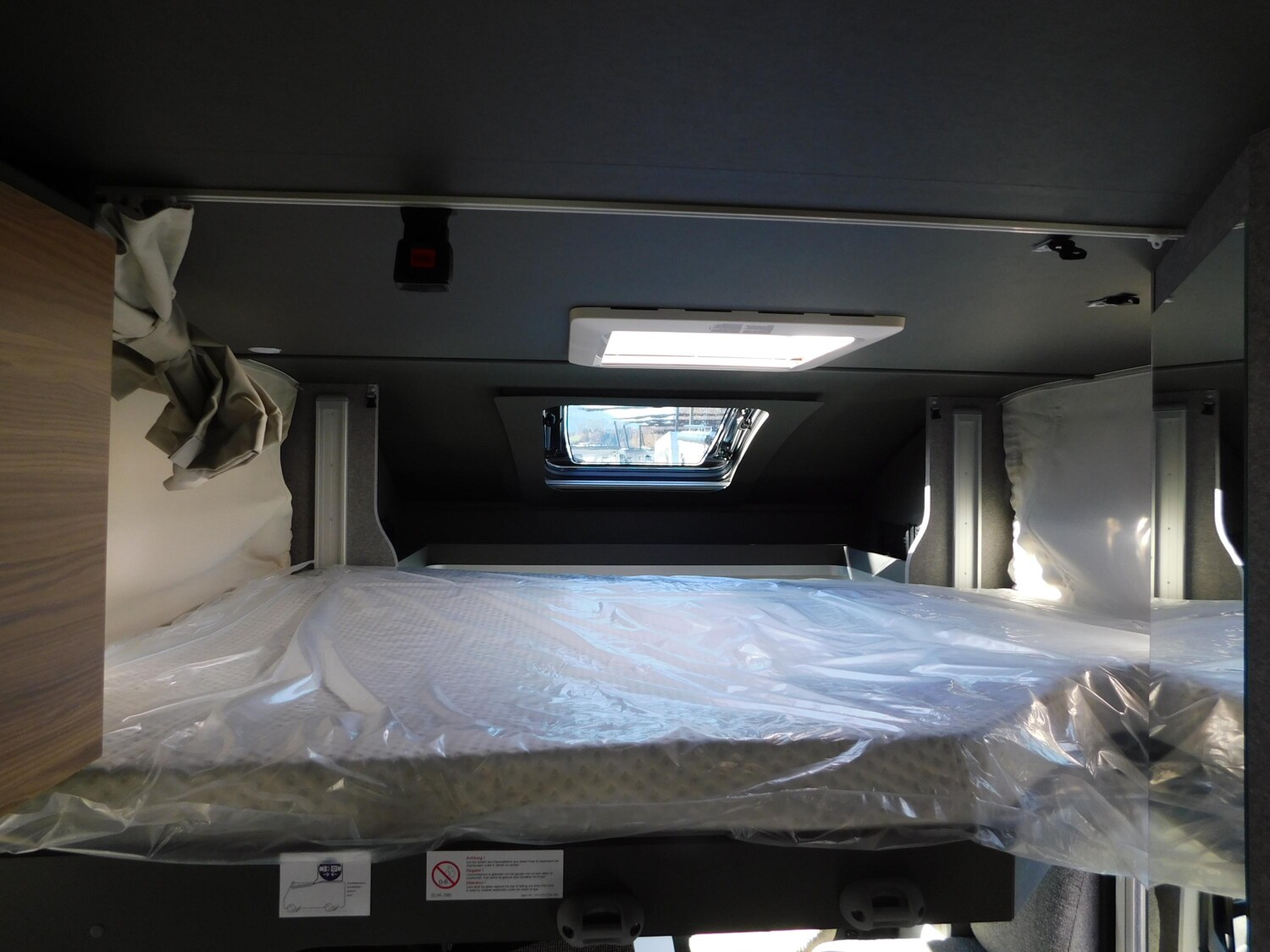 Dethleffs Trend T 6817 EB Winterpaket, Hubbett, 8G-Automat - Bild 14