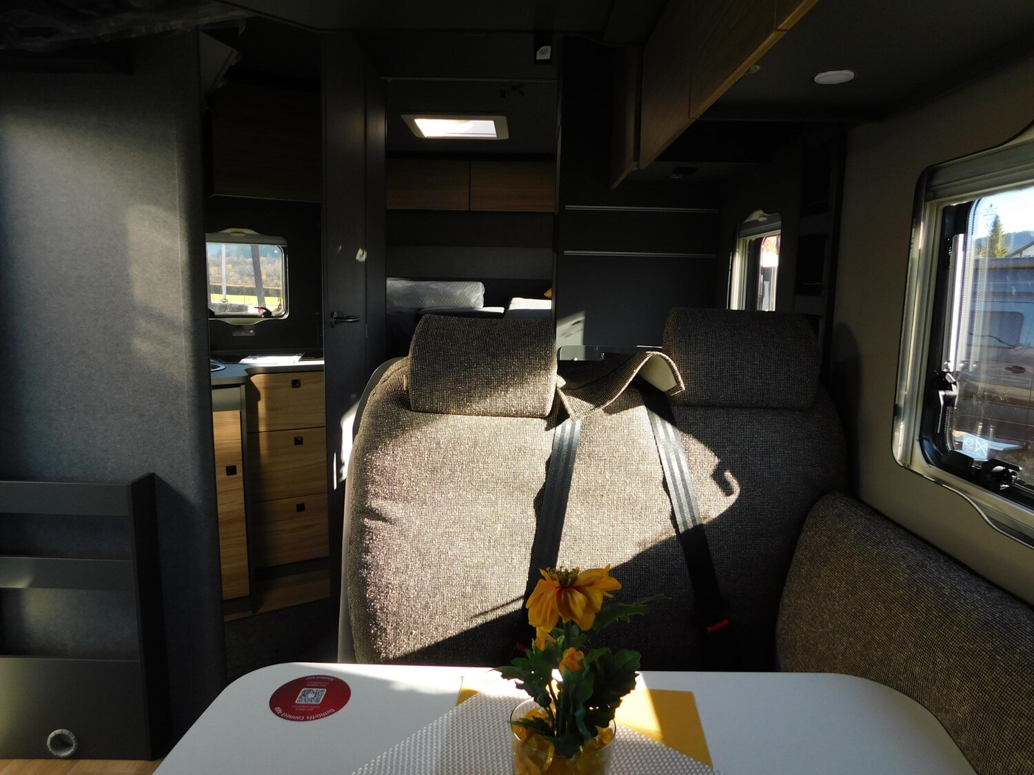 Dethleffs Trend T 6817 EB Winterpaket, Hubbett, 8G-Automat - Bild 6