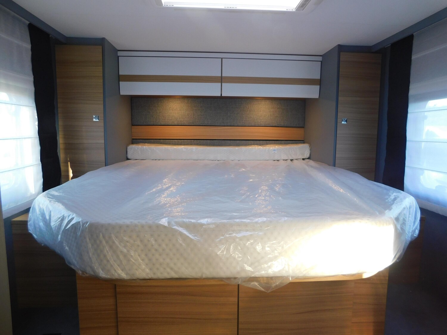 Dethleffs Just 90 T 7052 DBL Verfügbar ab November 2026 - Bild 16