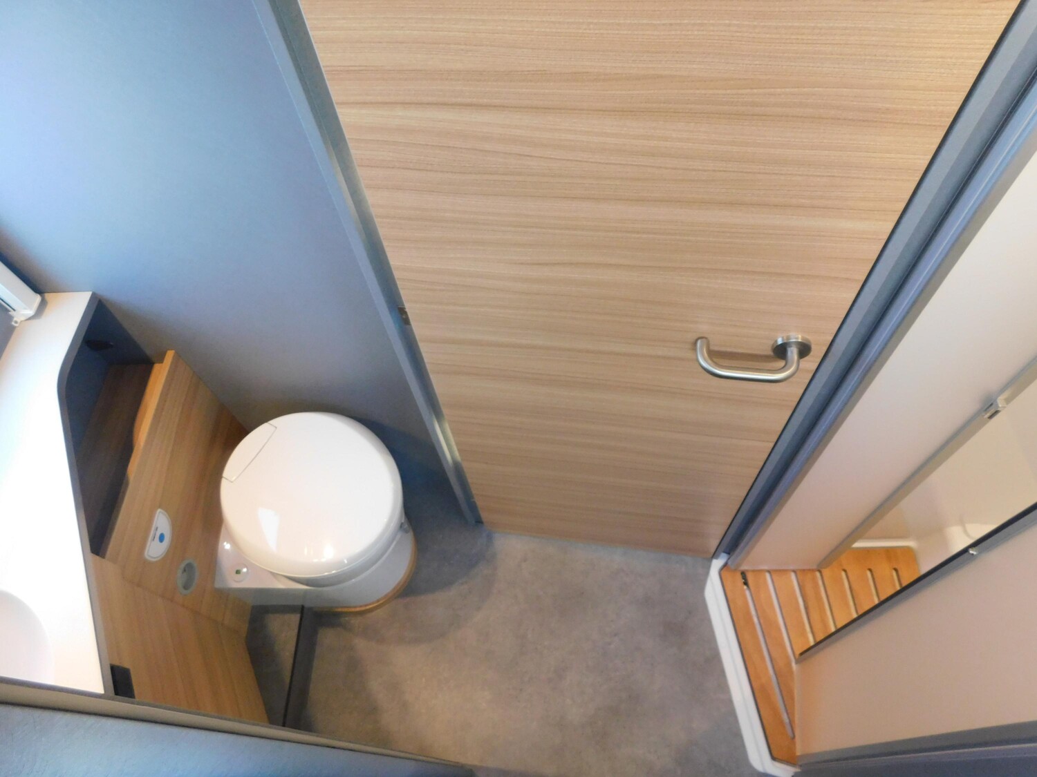 Dethleffs Just 90 T 7052 DBL Verfügbar ab November 2026 - Bild 18