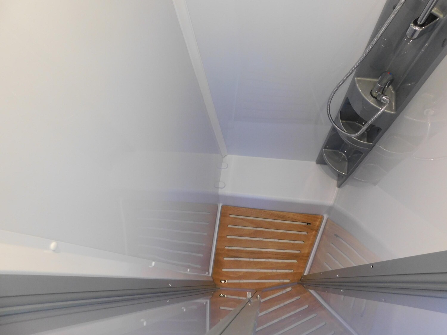 Dethleffs Just 90 T 7052 DBL Verfügbar ab November 2026 - Bild 20