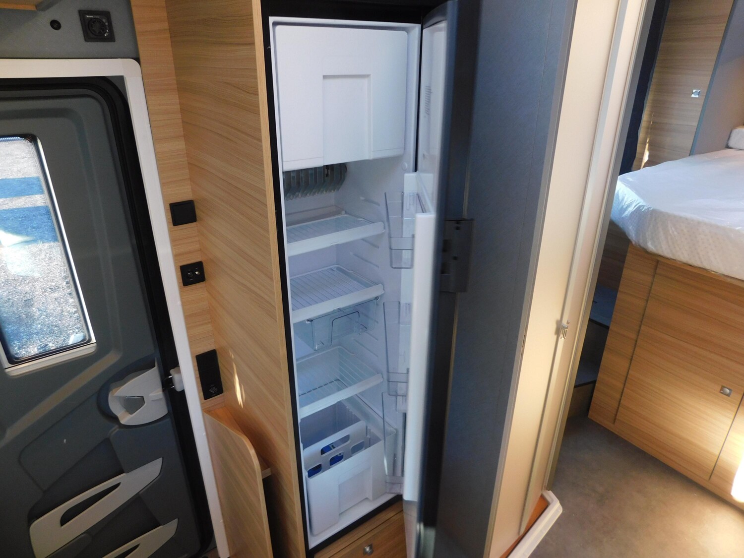 Dethleffs Just 90 T 7052 DBL Verfügbar ab November 2026 - Bild 21