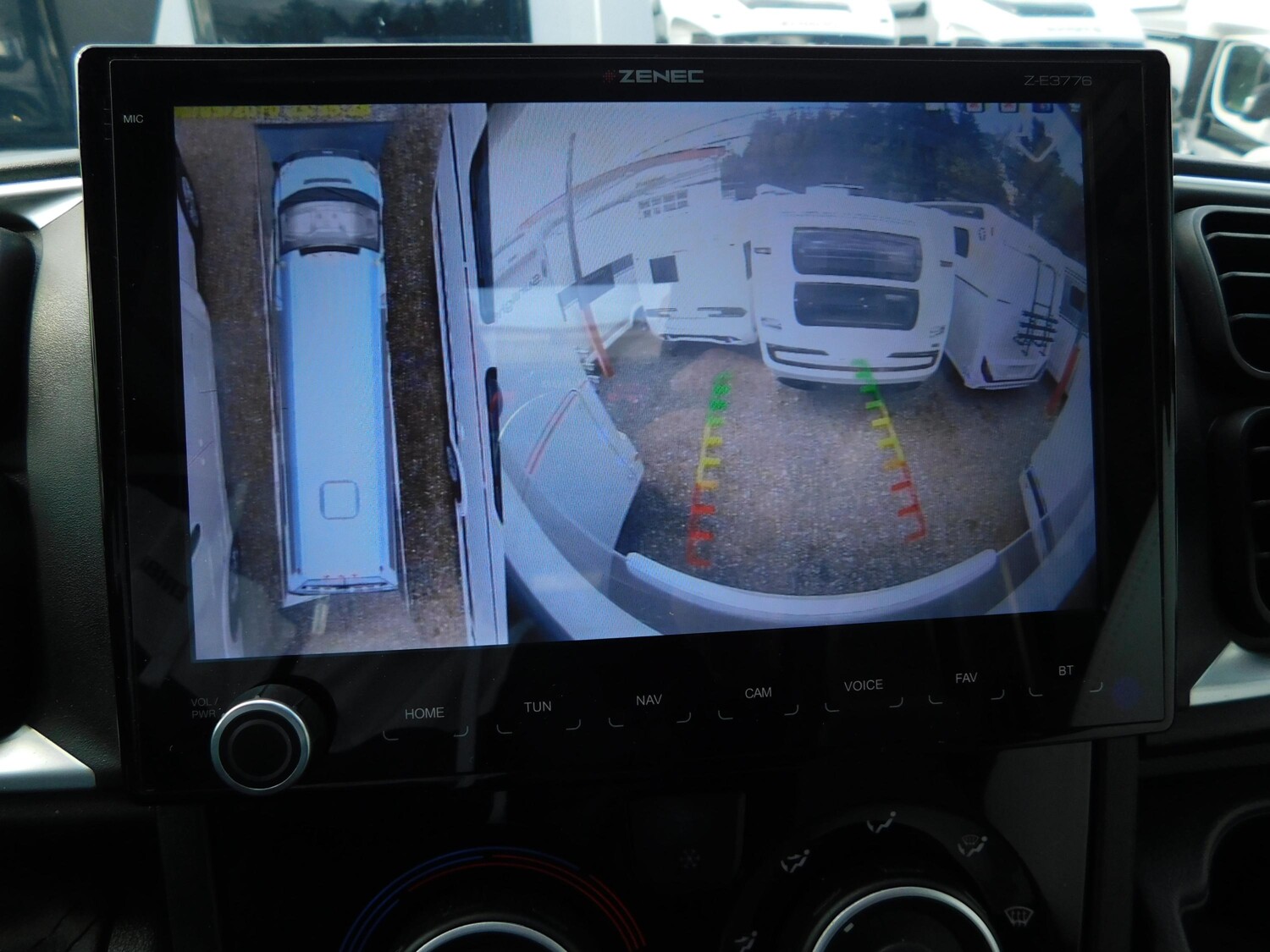 Dethleffs Just Camp Active T 7052 EBL Klima, 360° Kamera, Navi + RFK - Bild 24