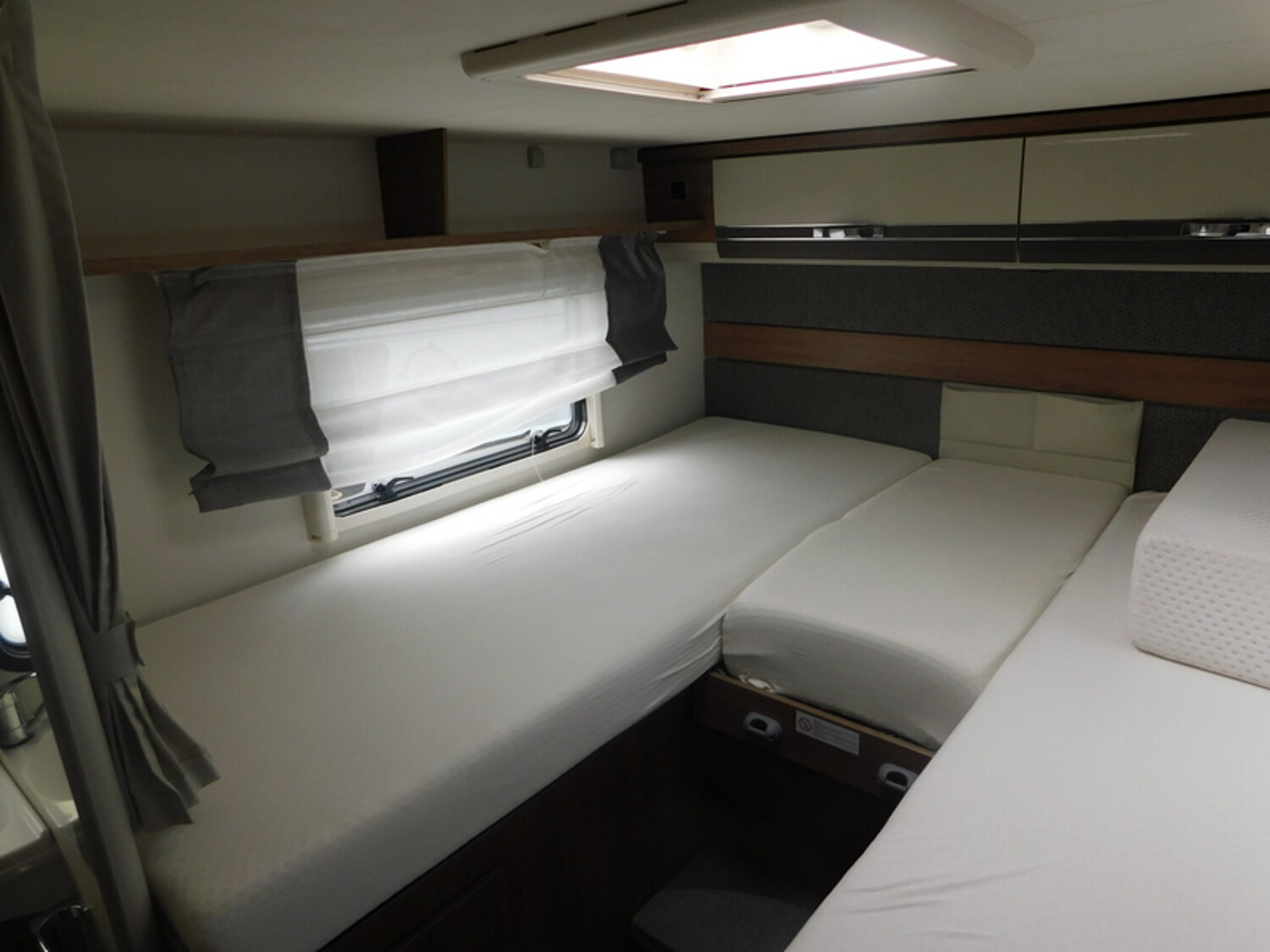 Dethleffs Trend  T 7057 EB Hubbett, Navi+RFK, Markise, uvm - Dethleffs Reisemobil 2020 - Bild 12 Dethleffs Trend  T 7057 EB Hubbett, Navi+RFK, Markise, uvm - Bild 12
