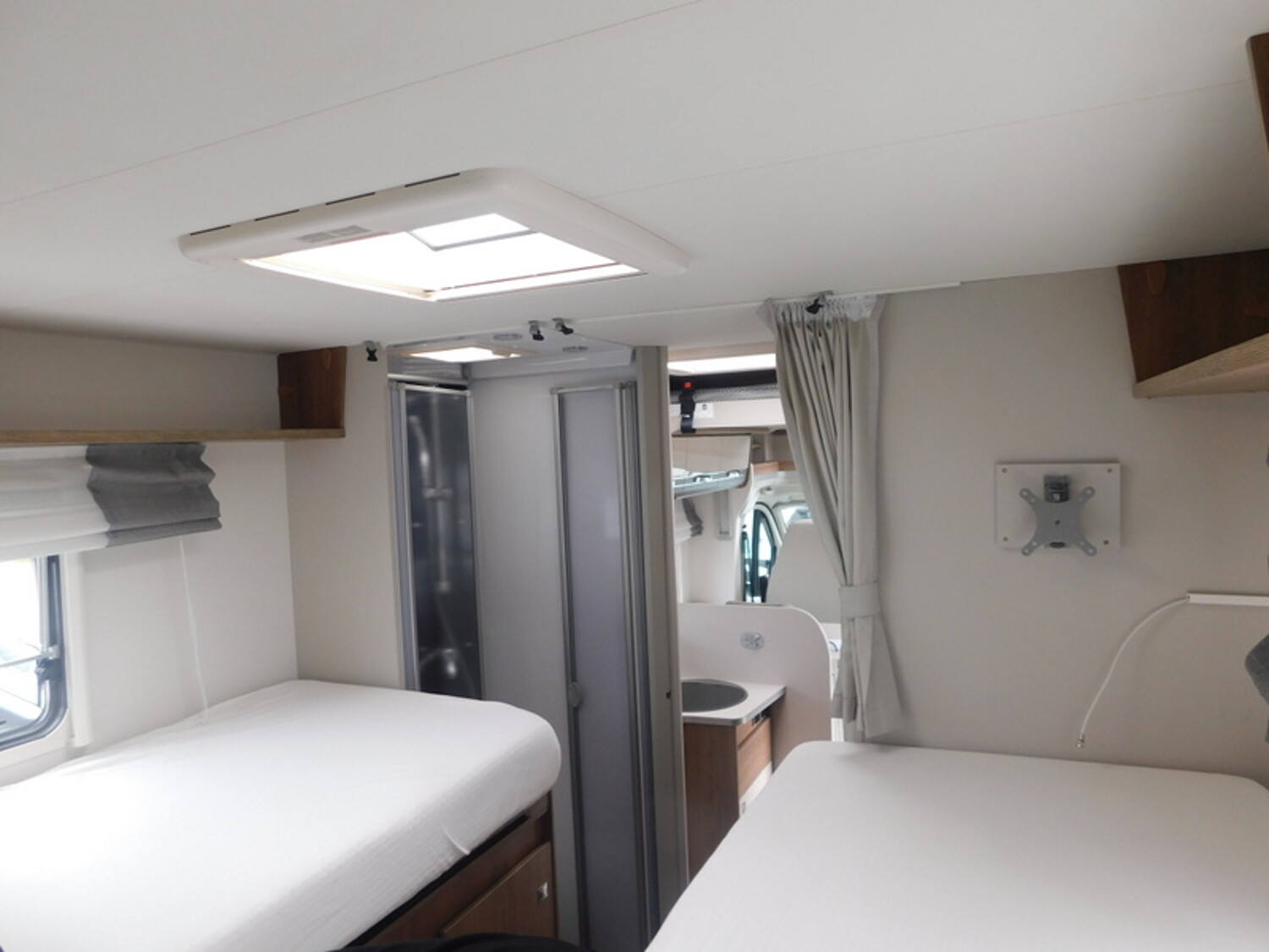 Dethleffs Trend  T 7057 EB Hubbett, Navi+RFK, Markise, uvm - Dethleffs Reisemobil 2020 - Bild 14 Dethleffs Trend  T 7057 EB Hubbett, Navi+RFK, Markise, uvm - Bild 14