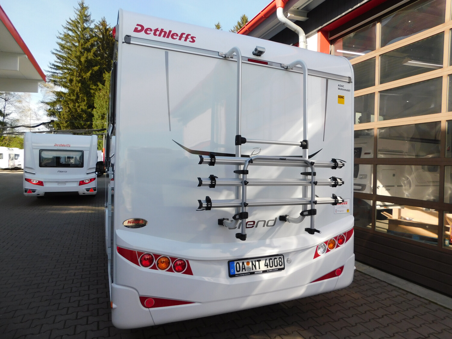 Dethleffs Trend T 7057 EB Navi+RFK, SAT+TV, Hubbett - Bild 4