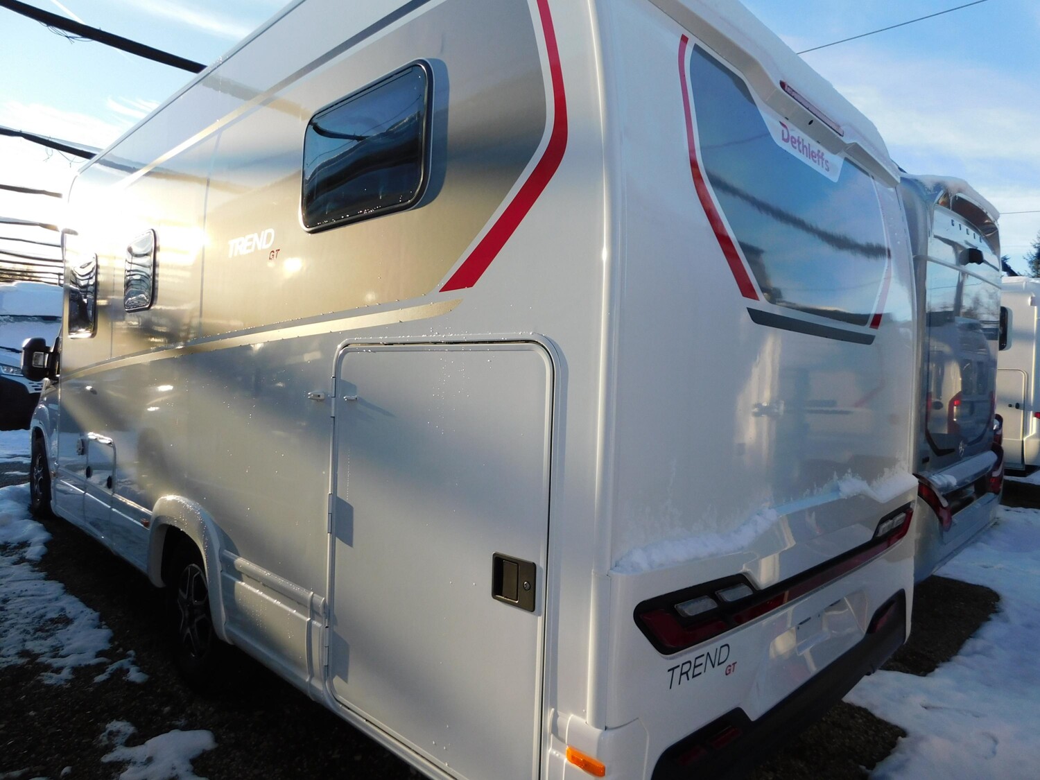 Dethleffs Trend T 7057 EB Hubbett+Winterpaket+180PS/Autom. - Bild 4