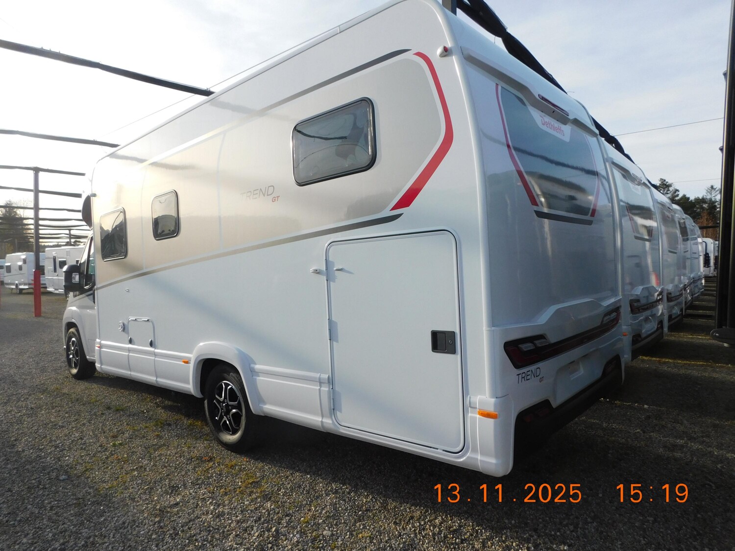 Dethleffs Trend T 7057 EB Automatik, Hubbett, Navi+Kamera - Bild 4