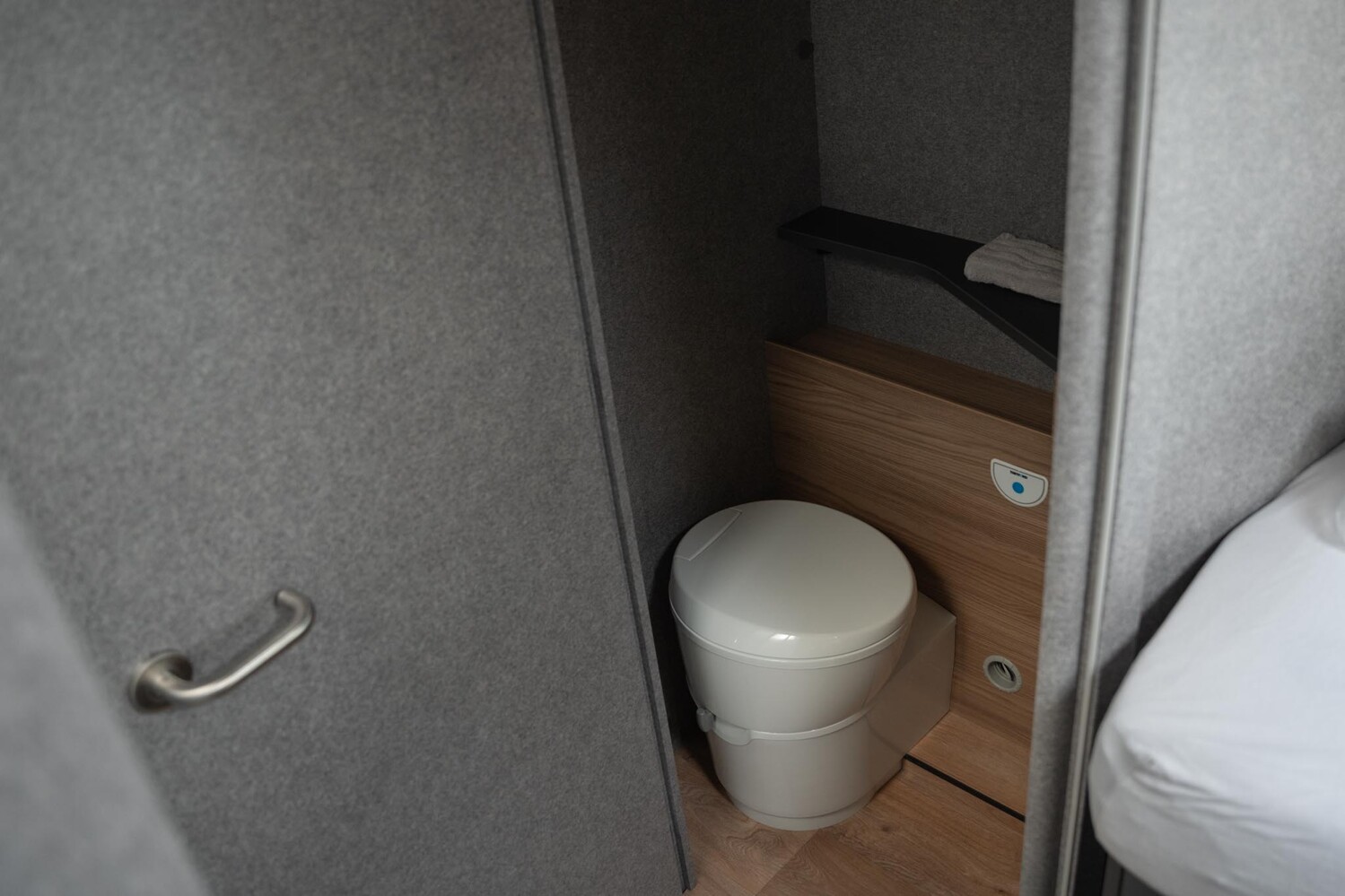 Dethleffs Trend T 7057 EB 8G-Autom., Hubbett, Isofix - Bild 12