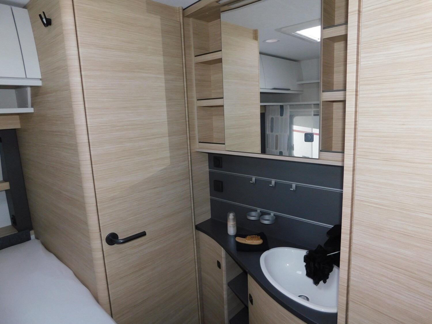 Fendt Apero Activ 390 FH 45L Tank, TV-Halter, 1700Kg - Bild 11