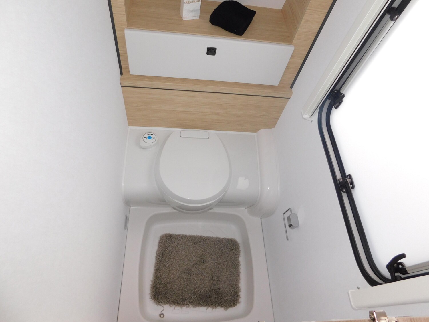 Fendt Apero Activ 390 FH 45L Tank, TV-Halter, 1700Kg - Bild 14