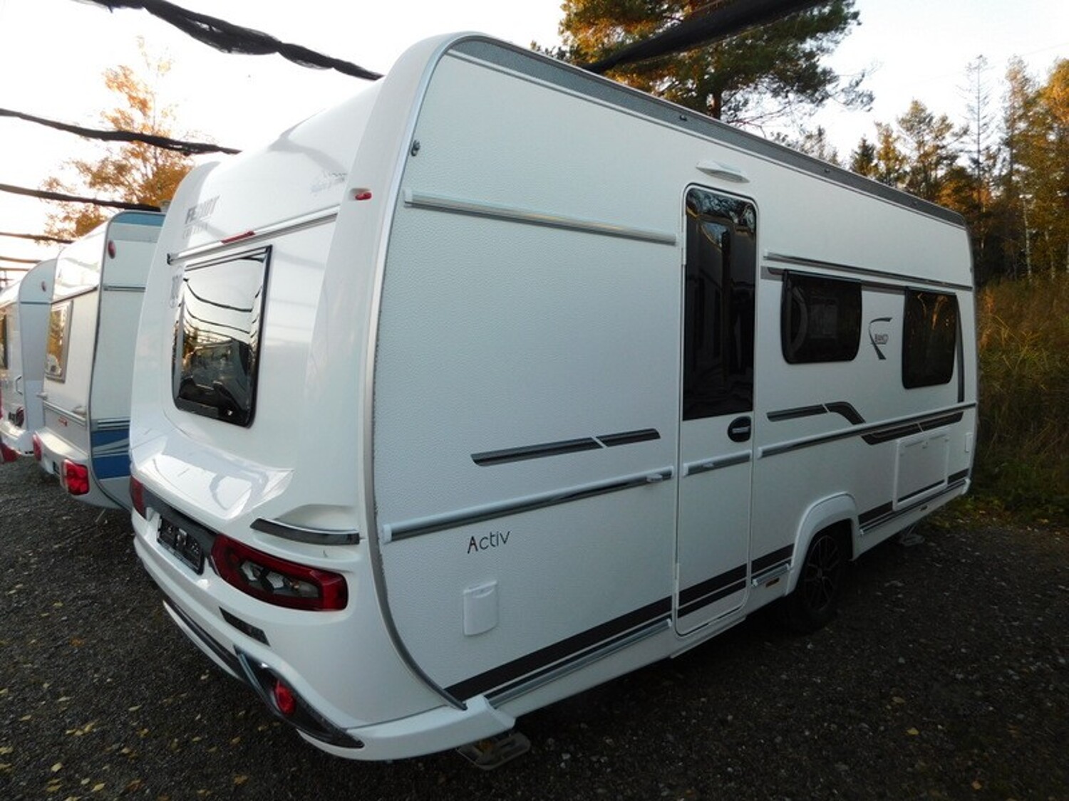 Fendt Bianco Activ 465 SGE Vorzelt, SAT+TV, 1800 kg, - Fendt Caravan 2022 - Bild 3 Fendt Bianco Activ 465 SGE Vorzelt, SAT+TV, 1800 kg, - Bild 3