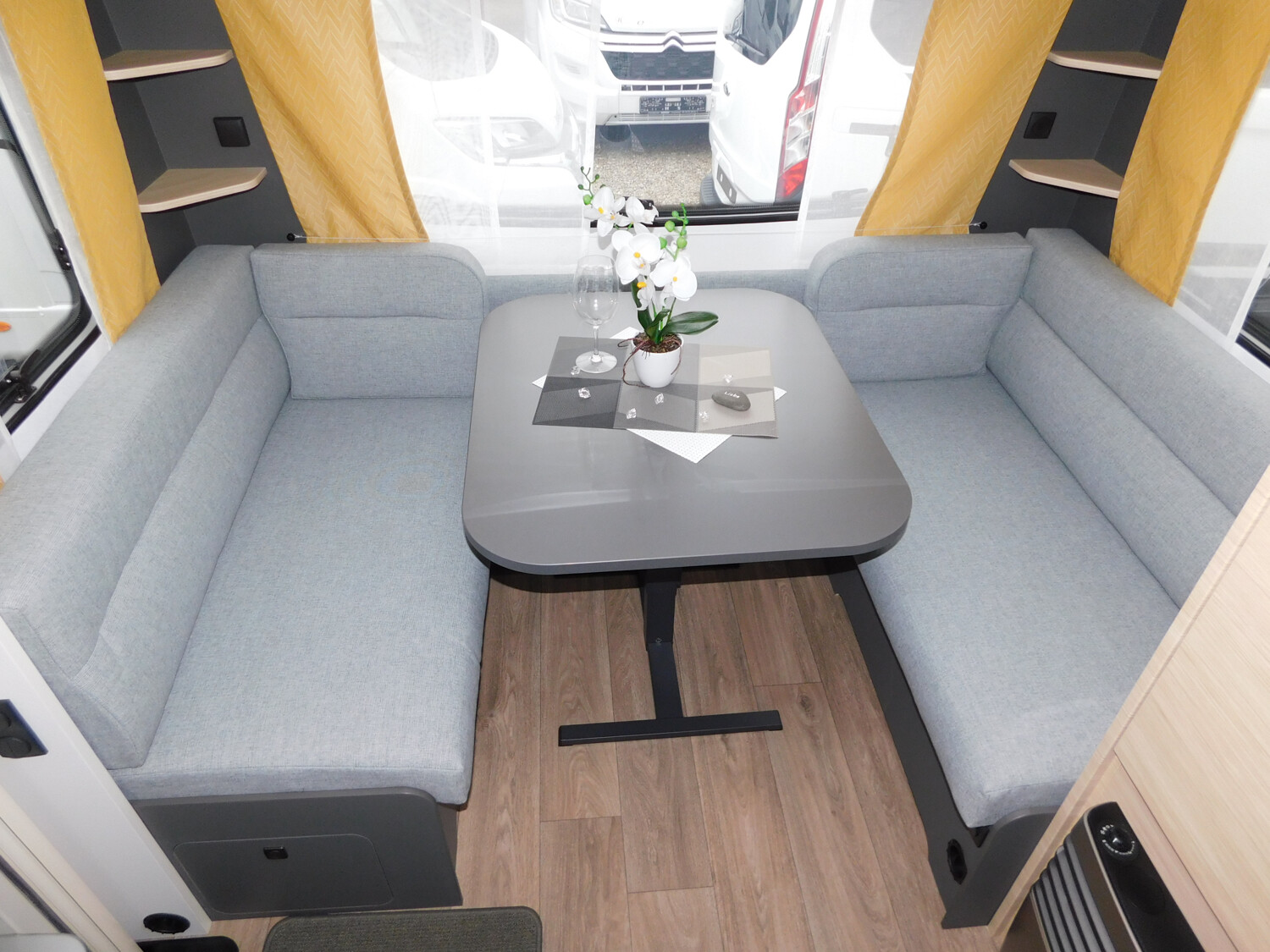 Fendt Apero 465 TG Auflastung, Einzelbettauszug - Bild 8