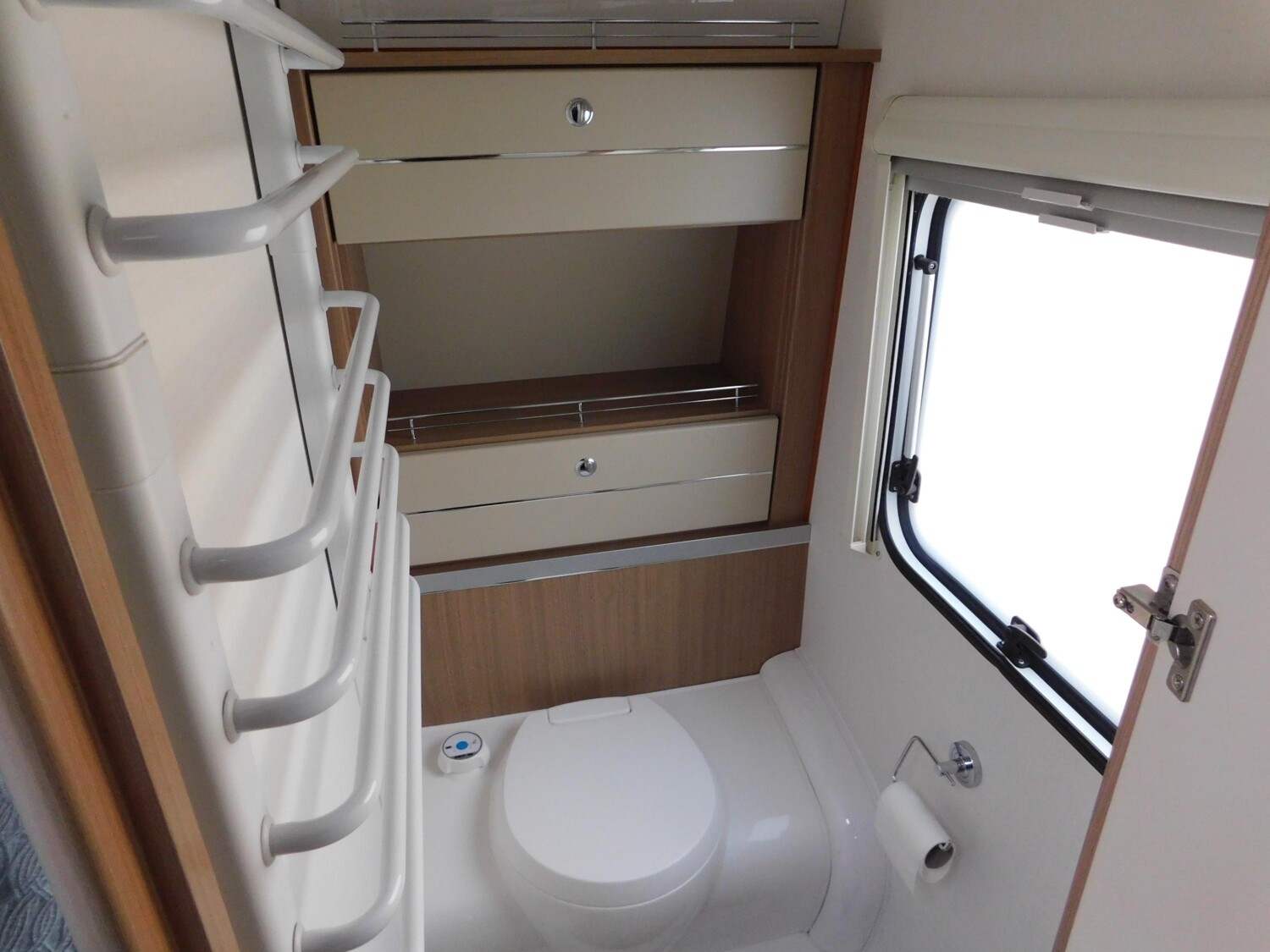 Fendt Tendenza 495 SF Mover, Klima, ATC, SAT+TV, Markise - Bild 12