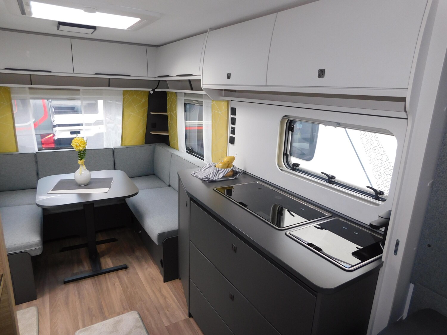 Fendt Apero 495 SFB - Bild 18