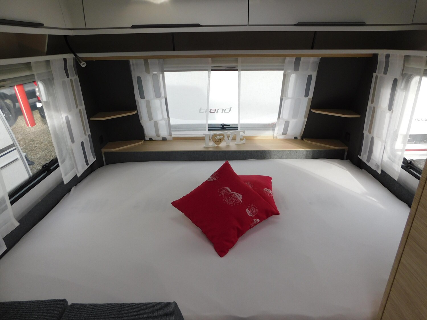 Fendt Apero 495 SKM MJ26 ! TV-Halter,2T-Achse,45L Tank - Bild 11