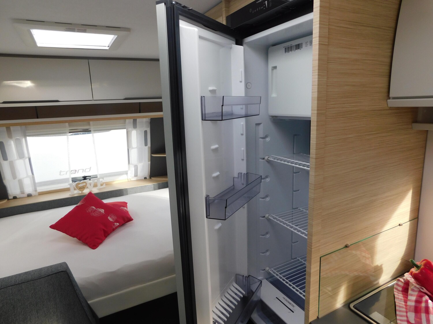 Fendt Apero 495 SKM MJ26 ! TV-Halter,2T-Achse,45L Tank - Bild 13