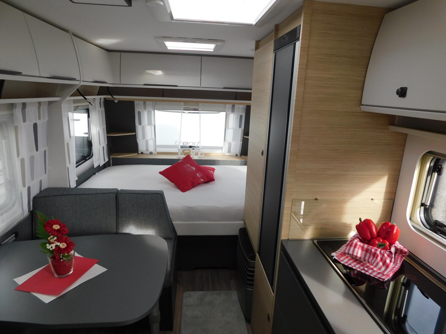 Fendt Apero 495 SKM MJ26 ! TV-Halter,2T-Achse,45L Tank - Bild 8